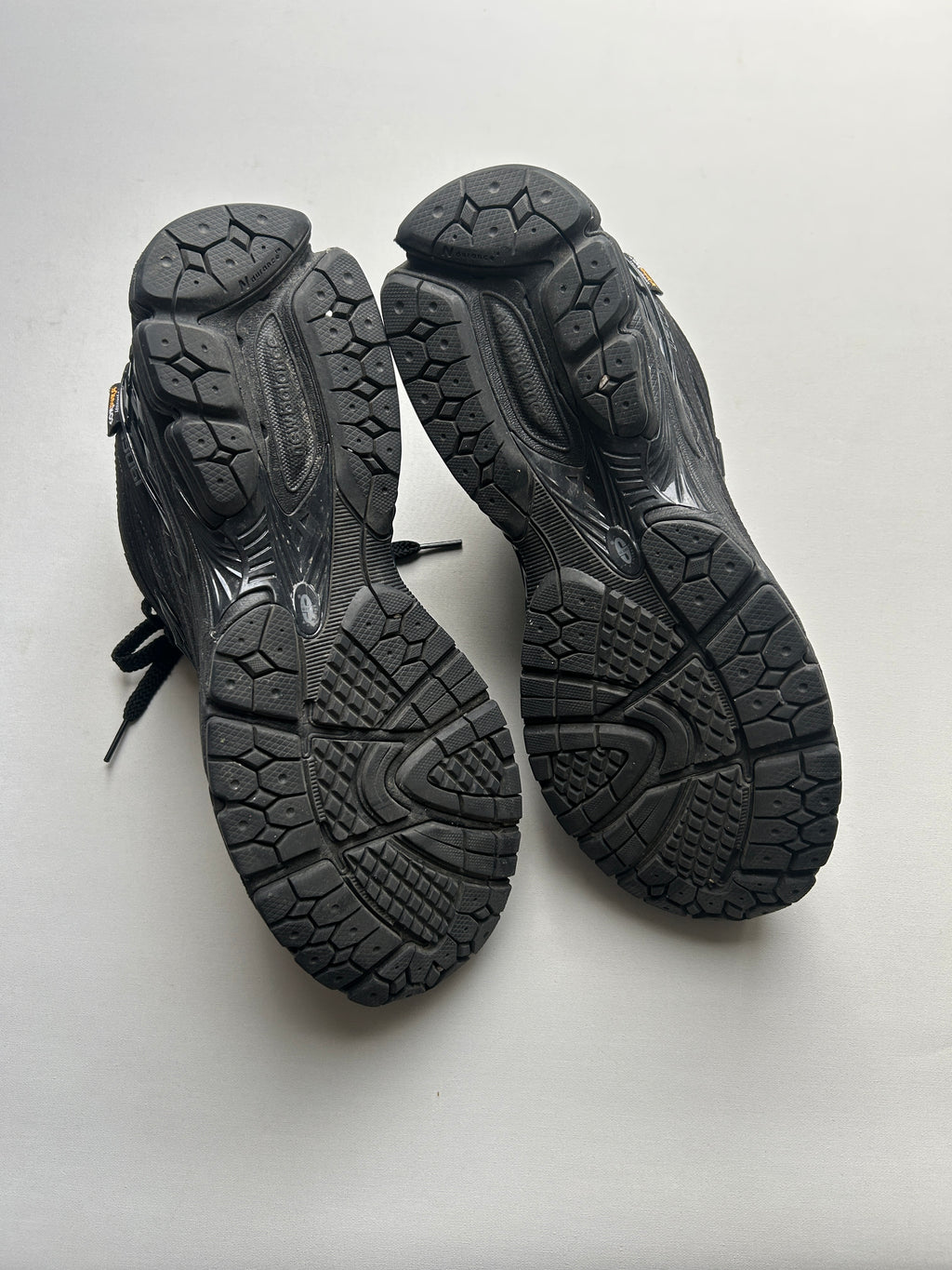 NB1906R “CORDURA BLACK” 44,5EU