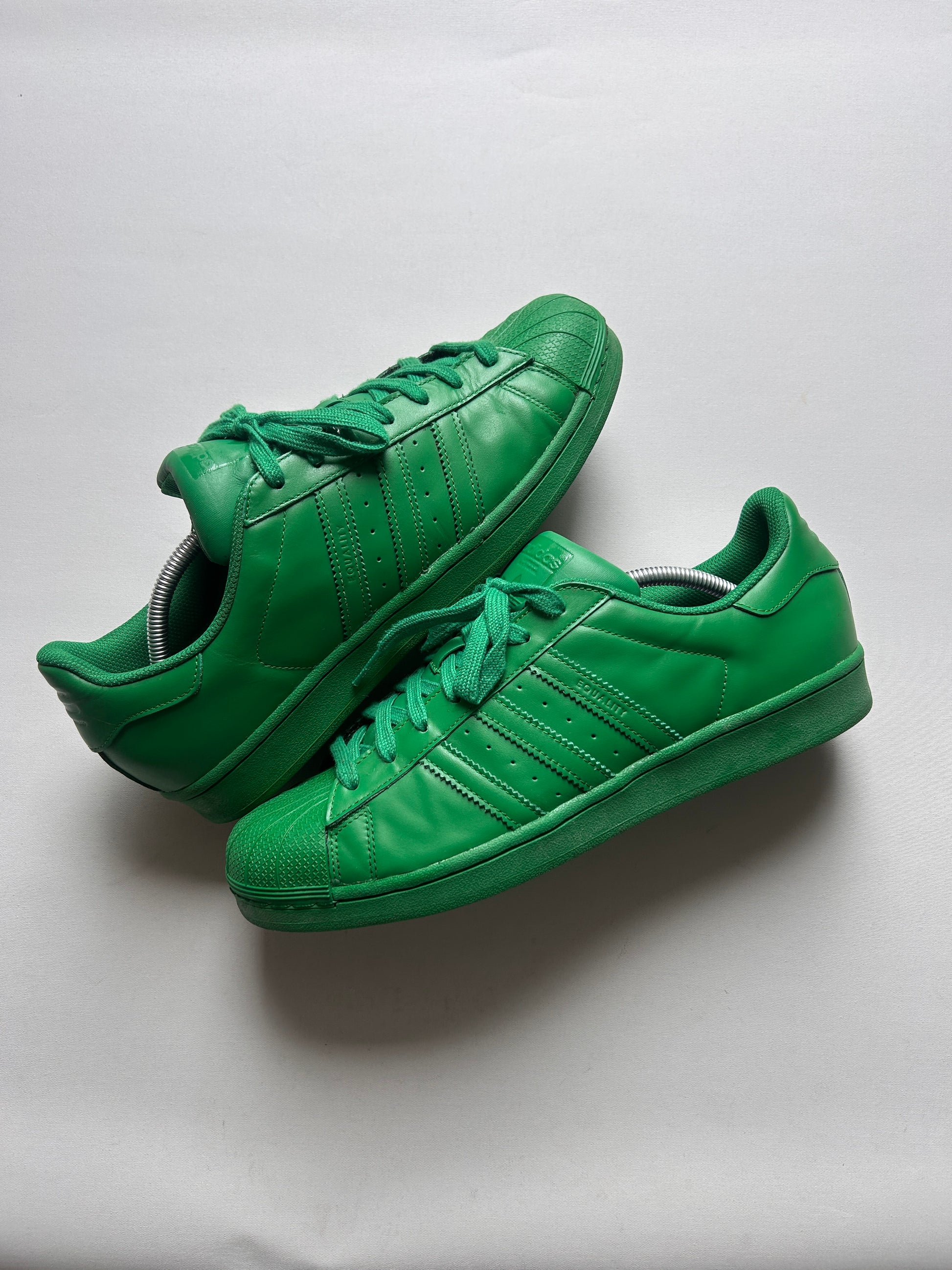 ADIDAS SUPERSTAR X PHARELL (45,5EU)