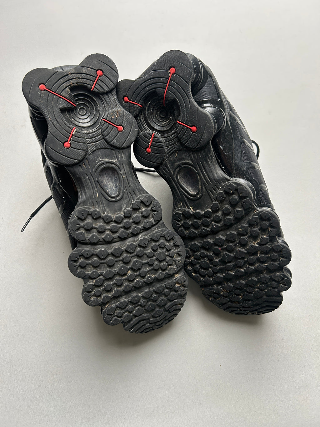 NIKE SHOX TL “ALL BLACK” 45,5EU