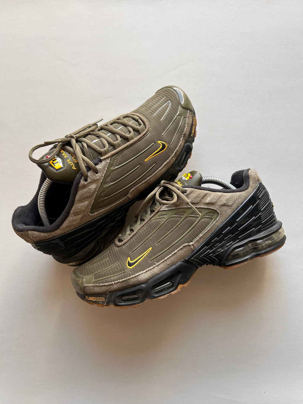 AIR MAX PLUS 3 “OLIVE” 43EU