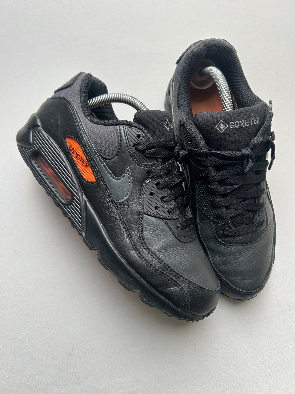 AIR MAX 90 “GORETEX” 42,5EU
