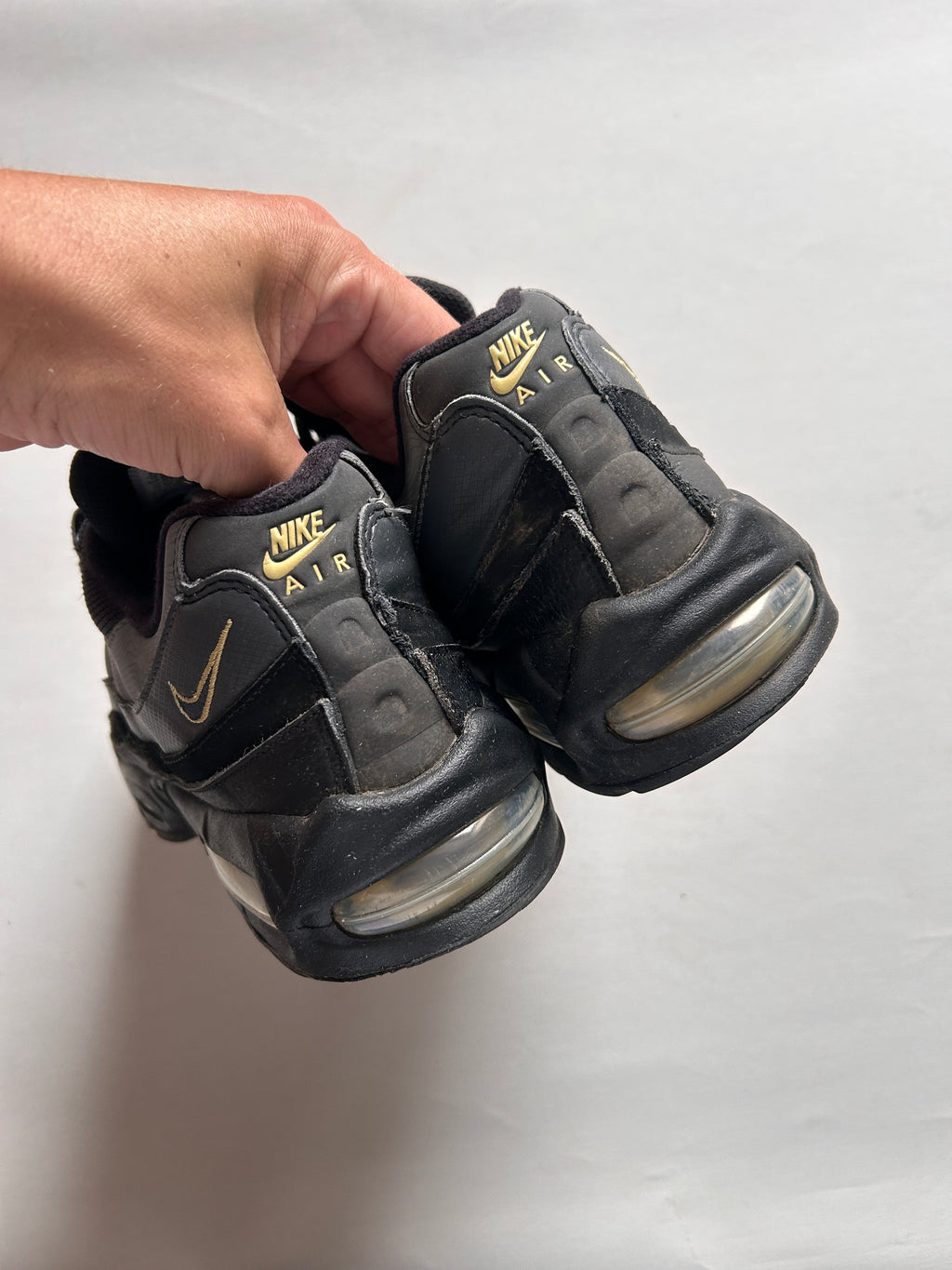 AIR MAX 95 BIG BUBBLE “BLACK/GOLD” 44,5EU