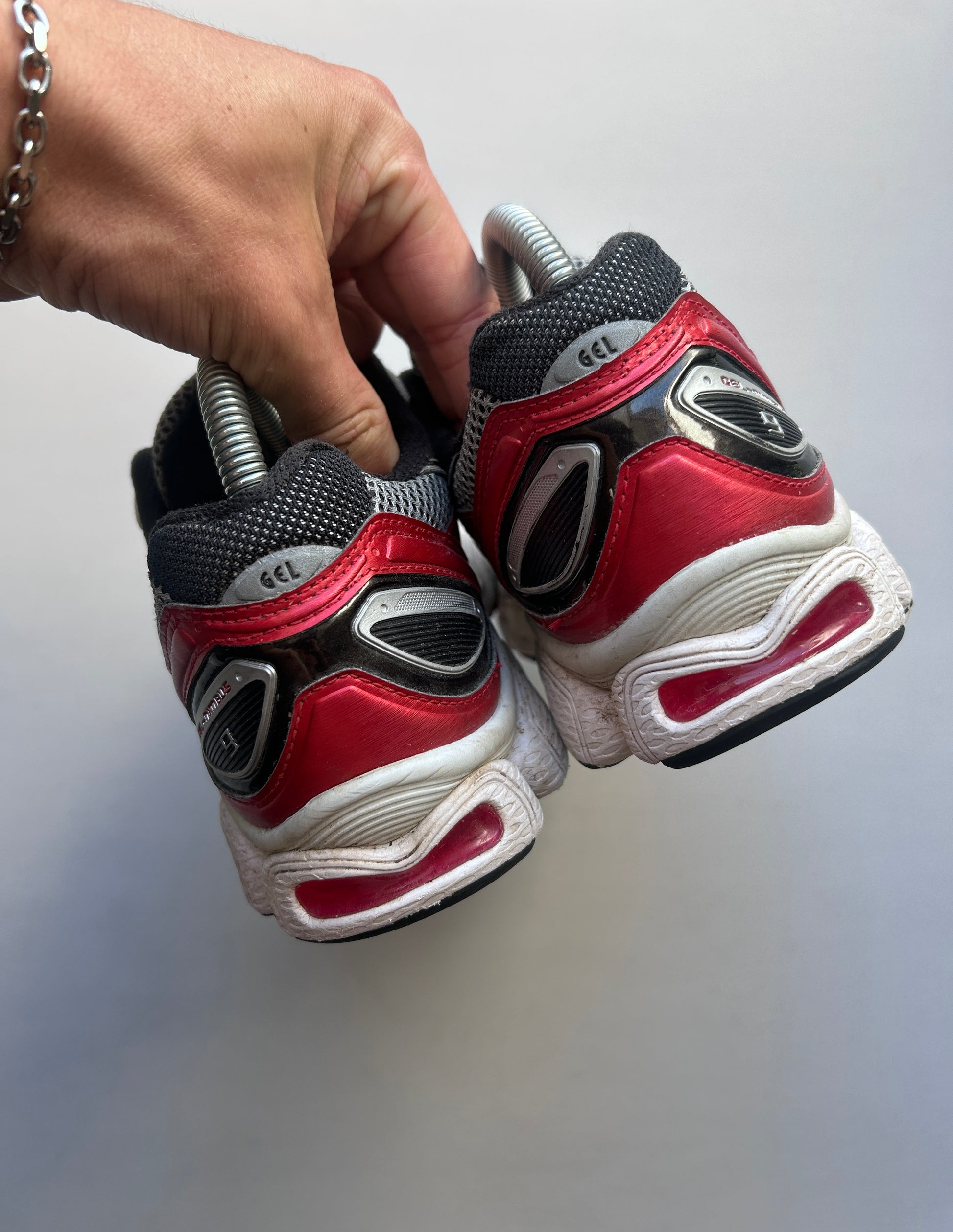 ASICS GEL NIMBUS 9 “CHROME/RED” 39EU
