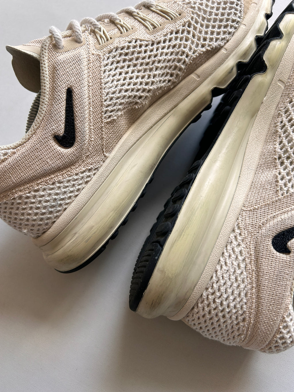 AIR MAX 2013 X STÜSSY “WHEAT” 45,5EU