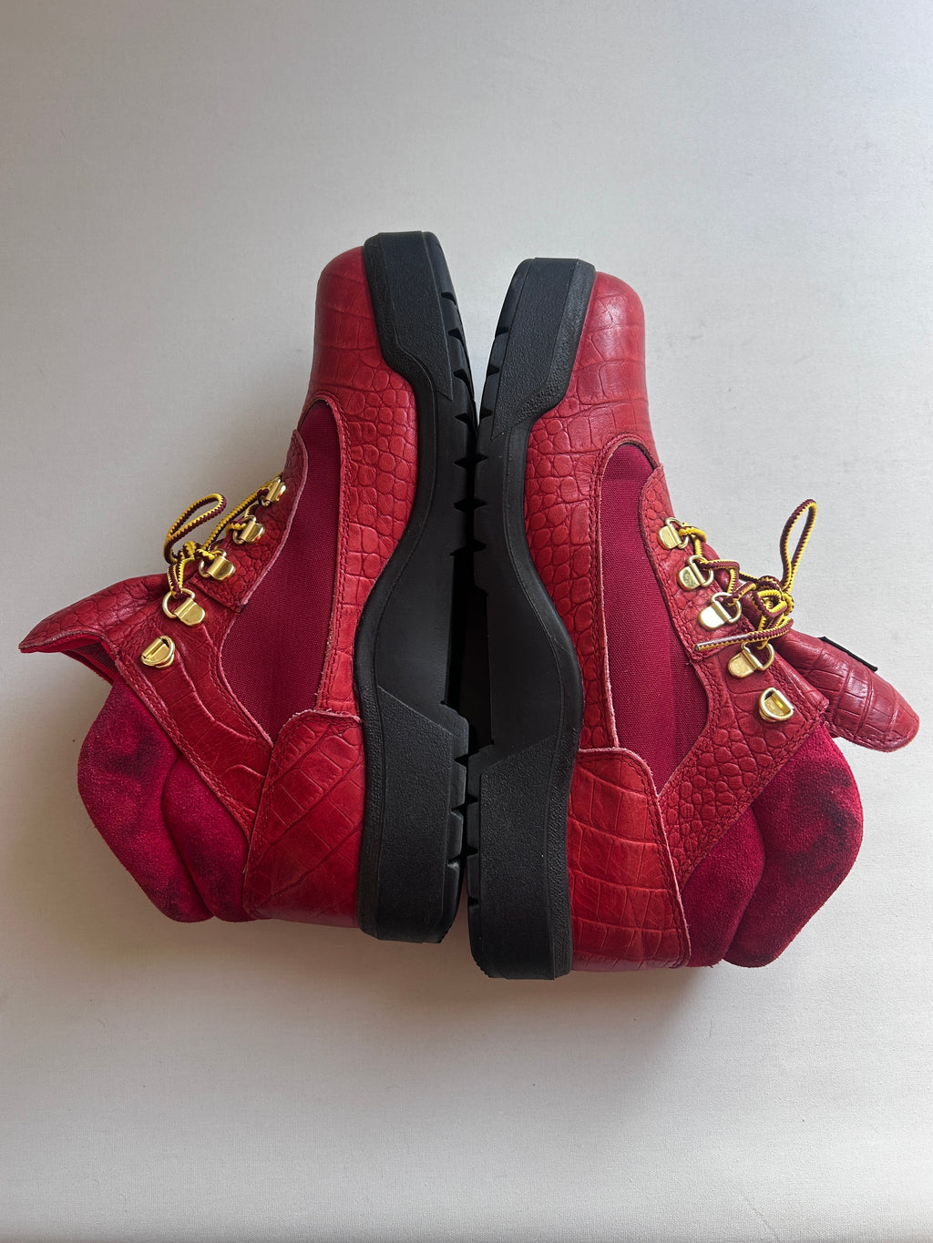 TIMBERLAND X SUPREME FIELD BOOT (44EU)