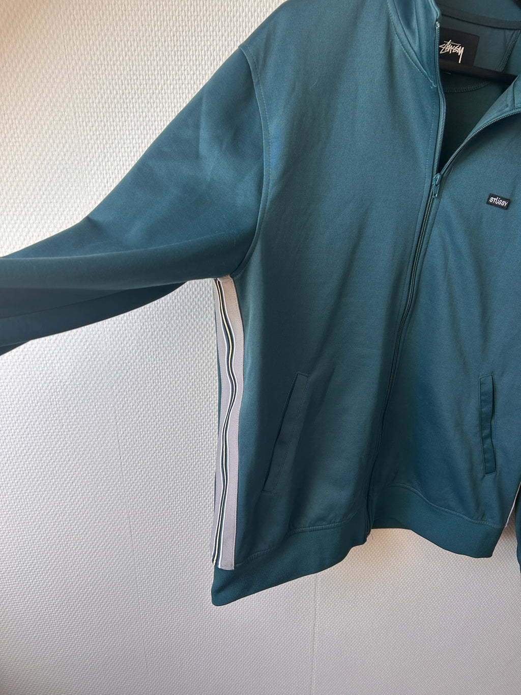STÜSSY RIB TRACKJACKET (XL)