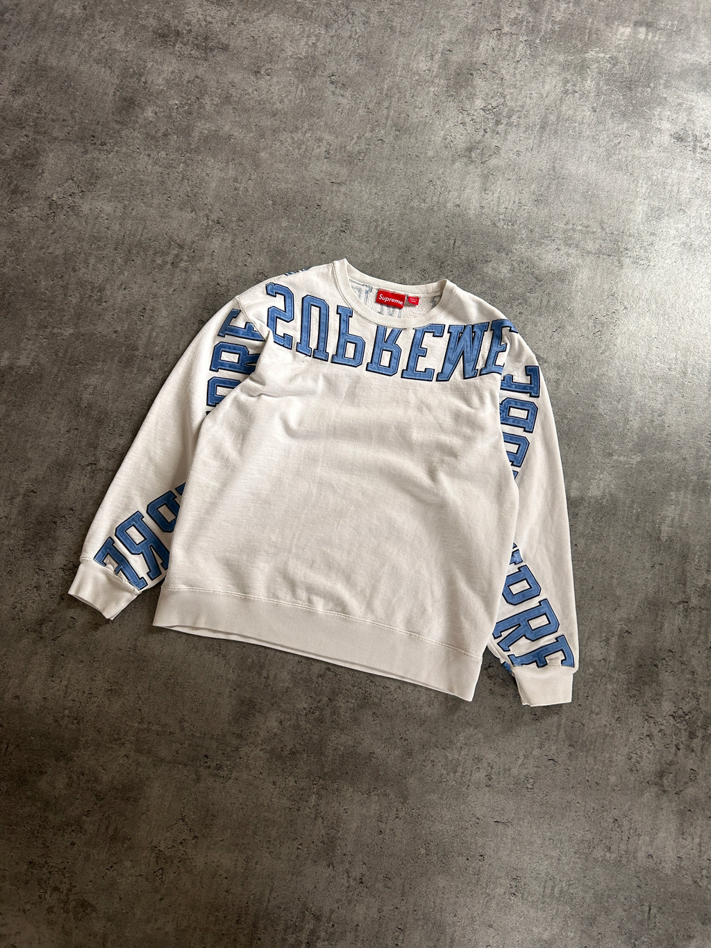 SUPREME MULTI ARC CREWNECK (M)