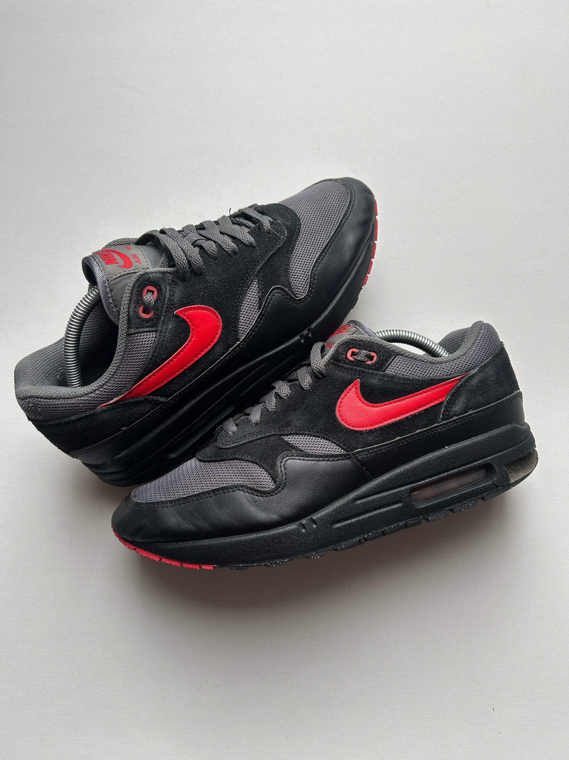 AIR MAX 1 “BLACK/RED” 44EU