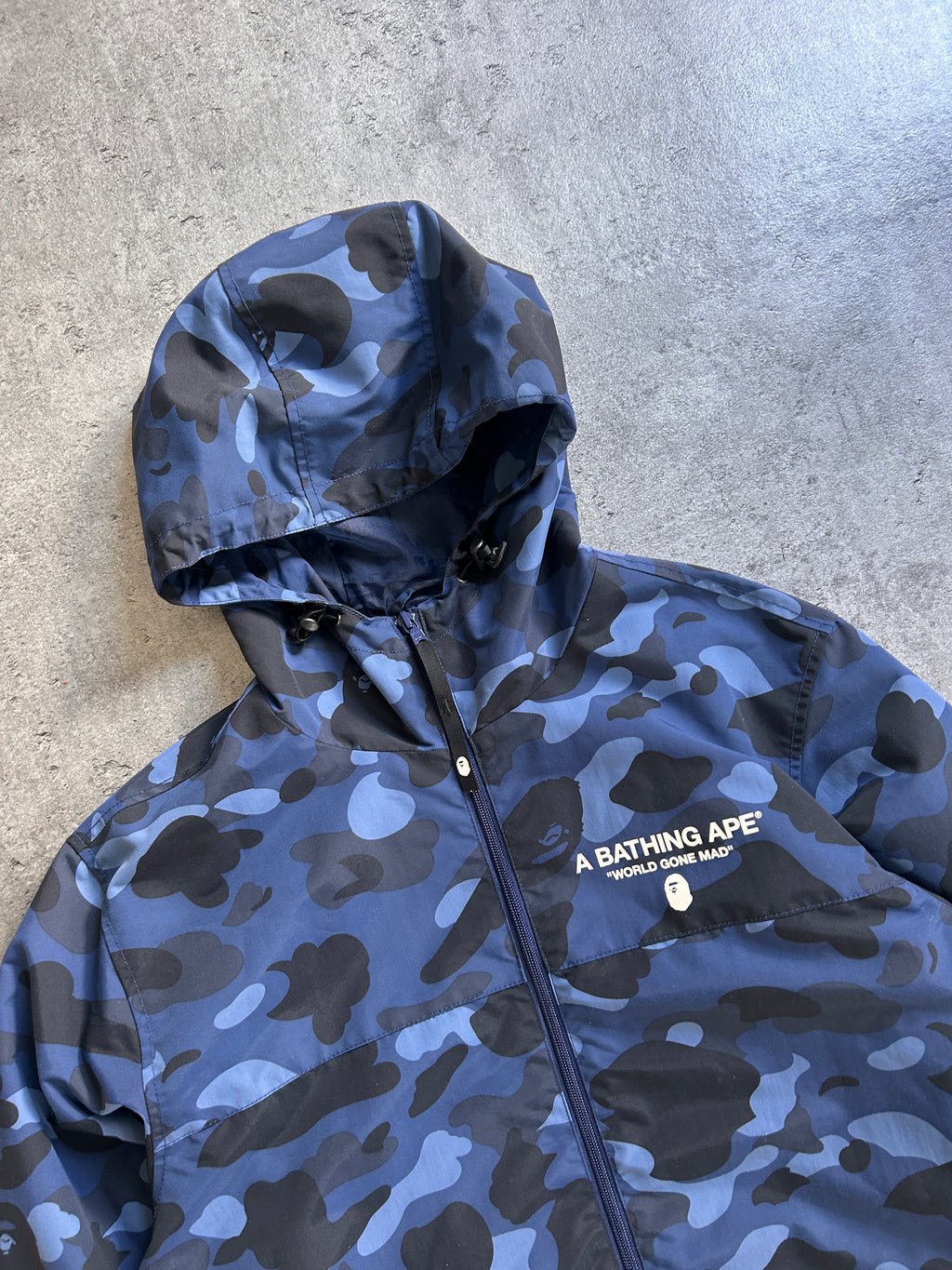 BAPE CAMO WINDBREAKER (L)
