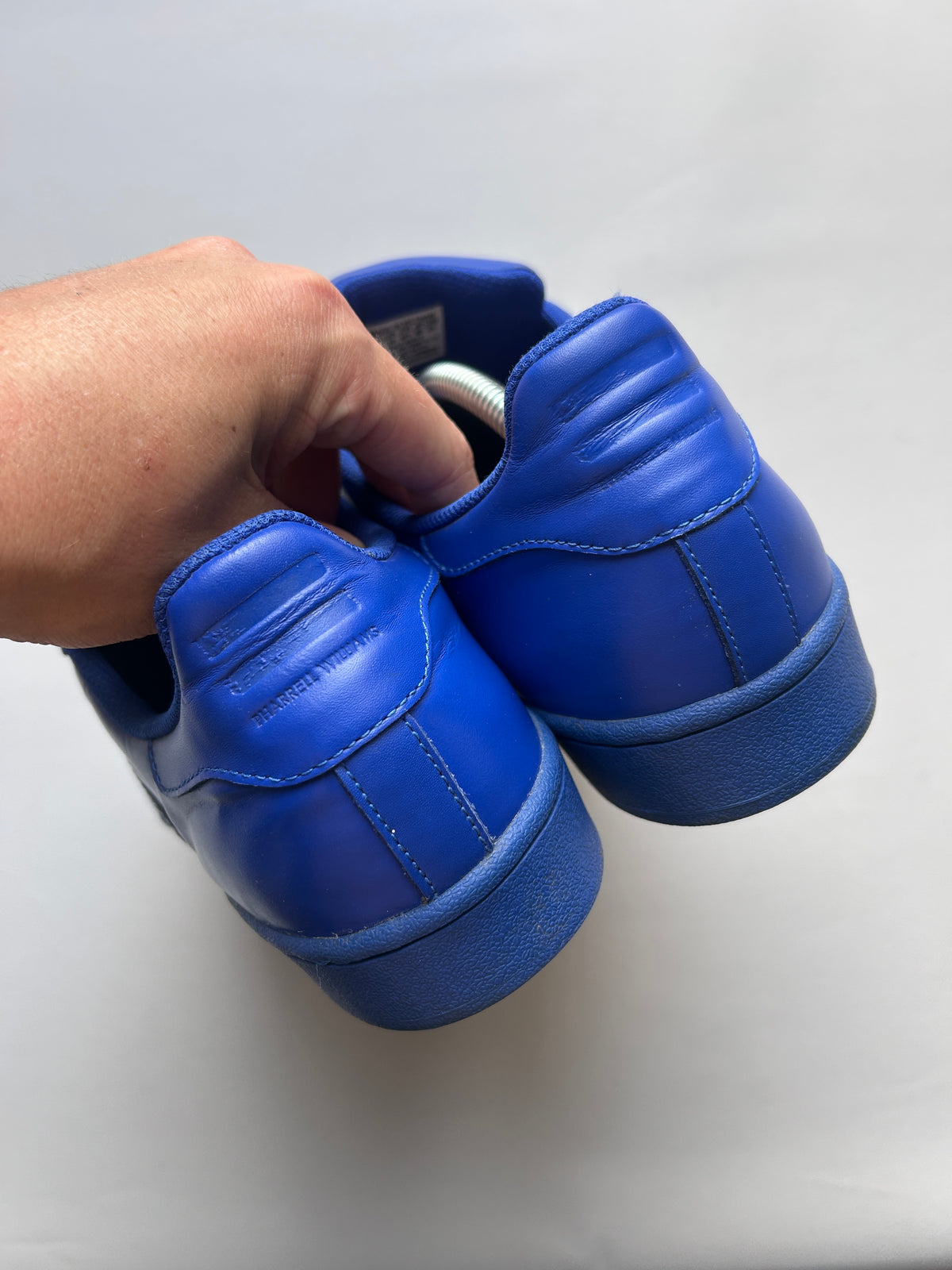 PHARELL SUPERSTAR BLUE (44,5EU)
