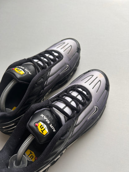 AIR MAX PLUS 3 “BLACK/GREY” 43EU