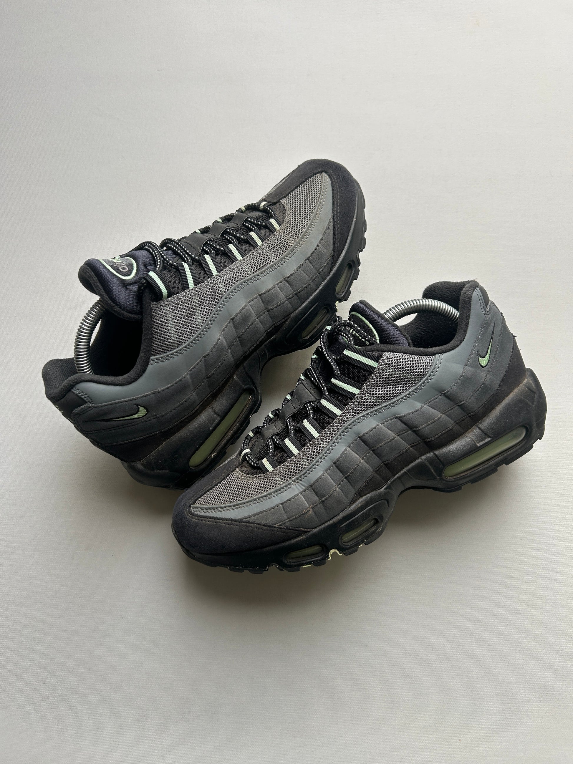AIR MAX 95 “VAPOR GREEN” 41EU