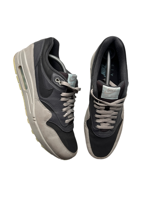AIR MAX 1 LTHR “DARK ASH” 45EU
