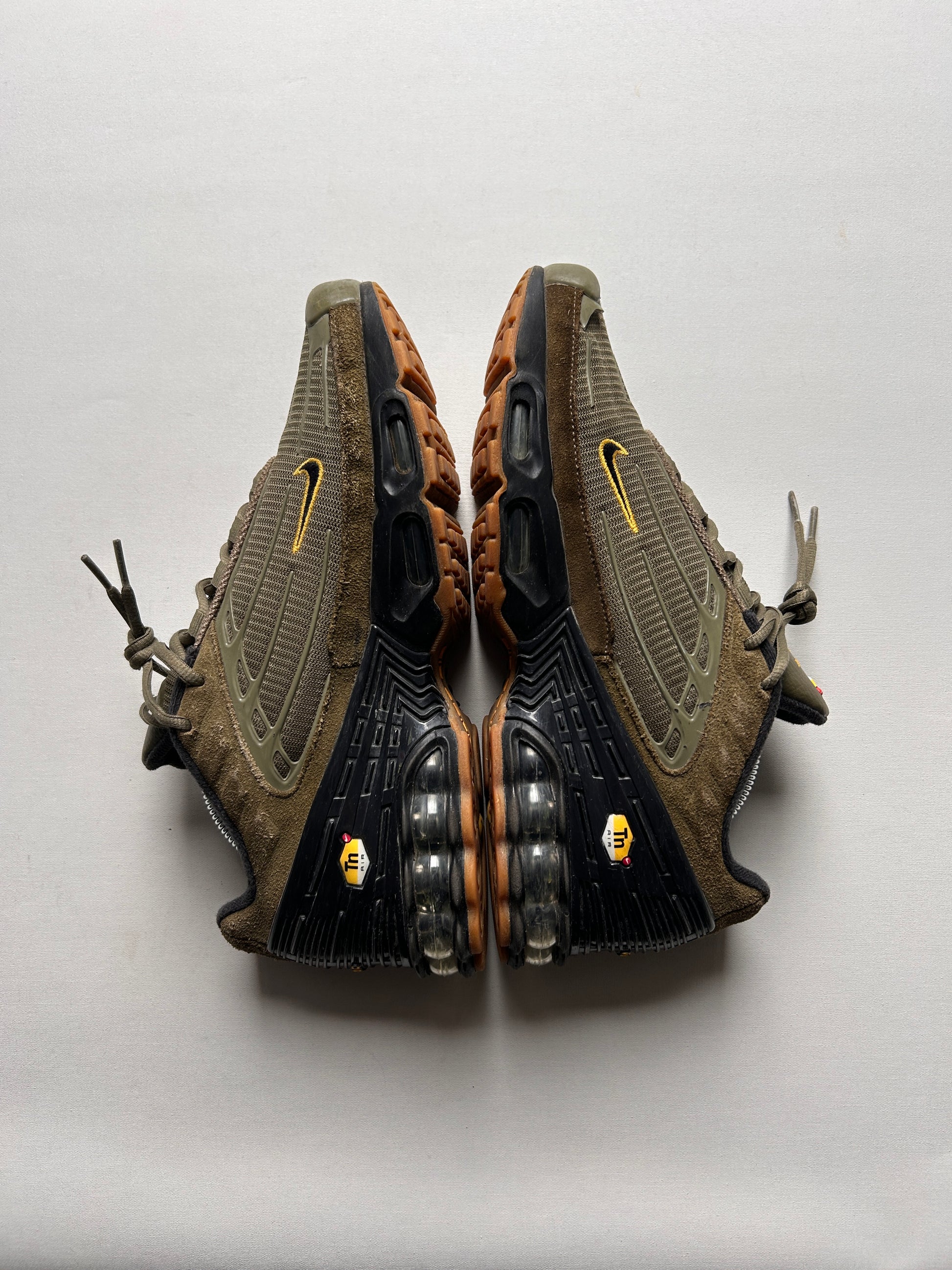 AIR MAX PLUS 3 “OLIVE” 42,5EU