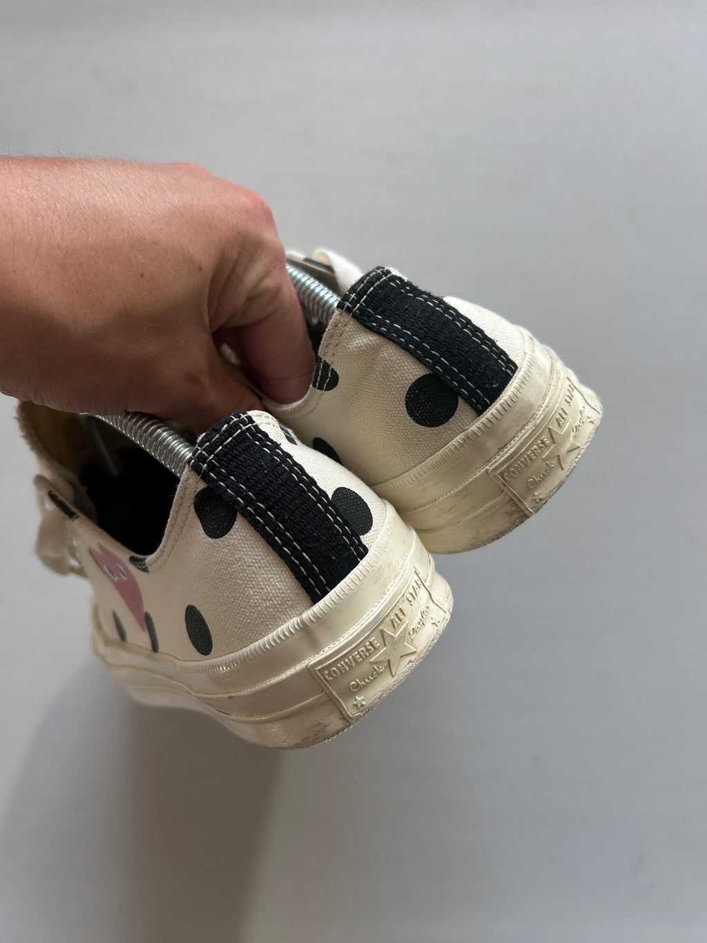 CONVERSE POLKADOT X CDG (42,5EU)