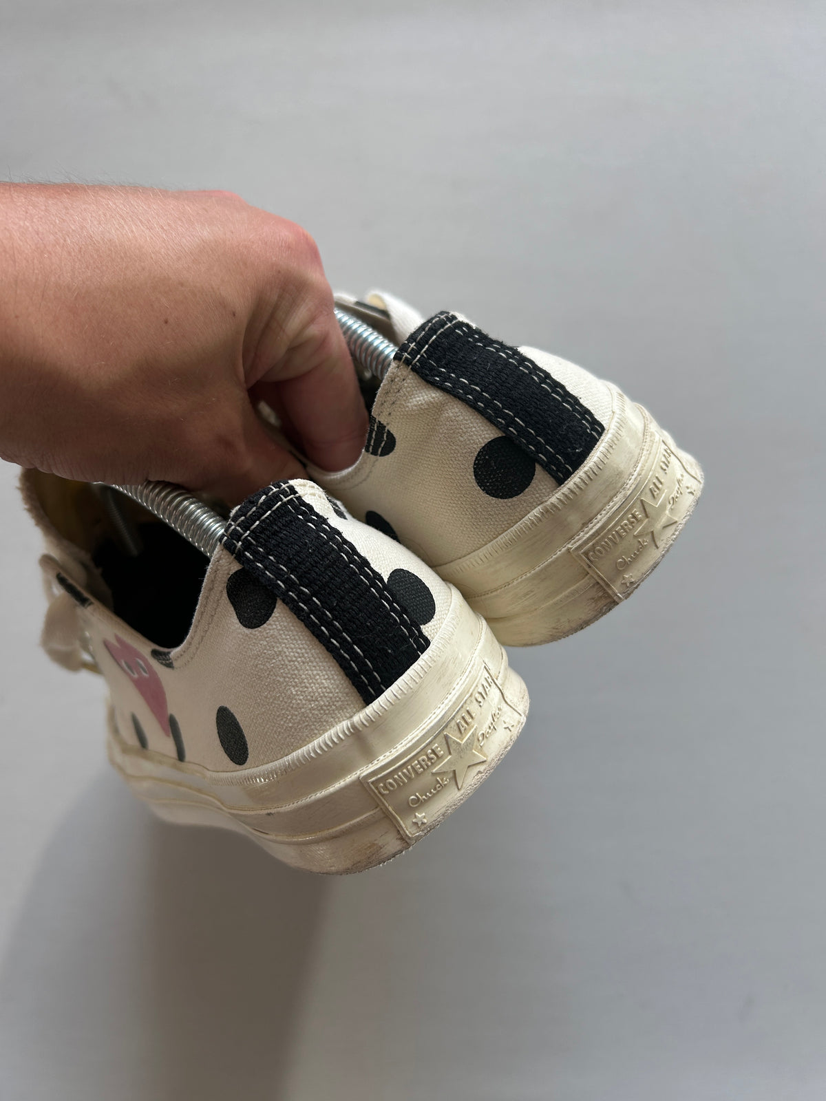 CONVERSE POLKADOT X CDG (42,5EU)