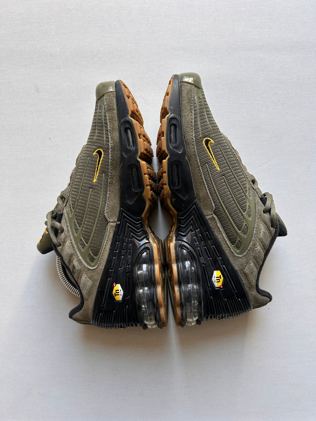 AIR MAX PLUS 3 “OLIVE” 40EU