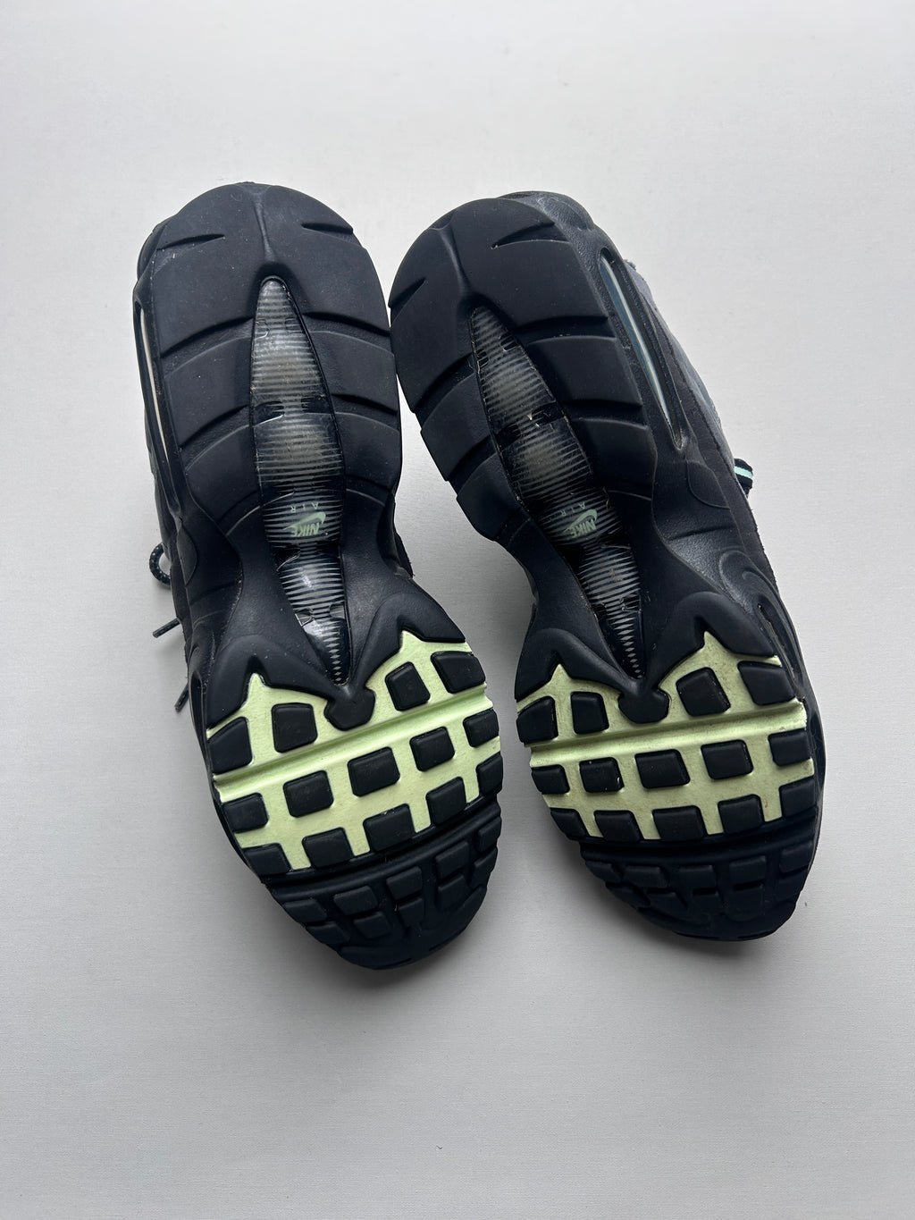 AIR MAX 95 “VAPOR GREEN” 45,5EU