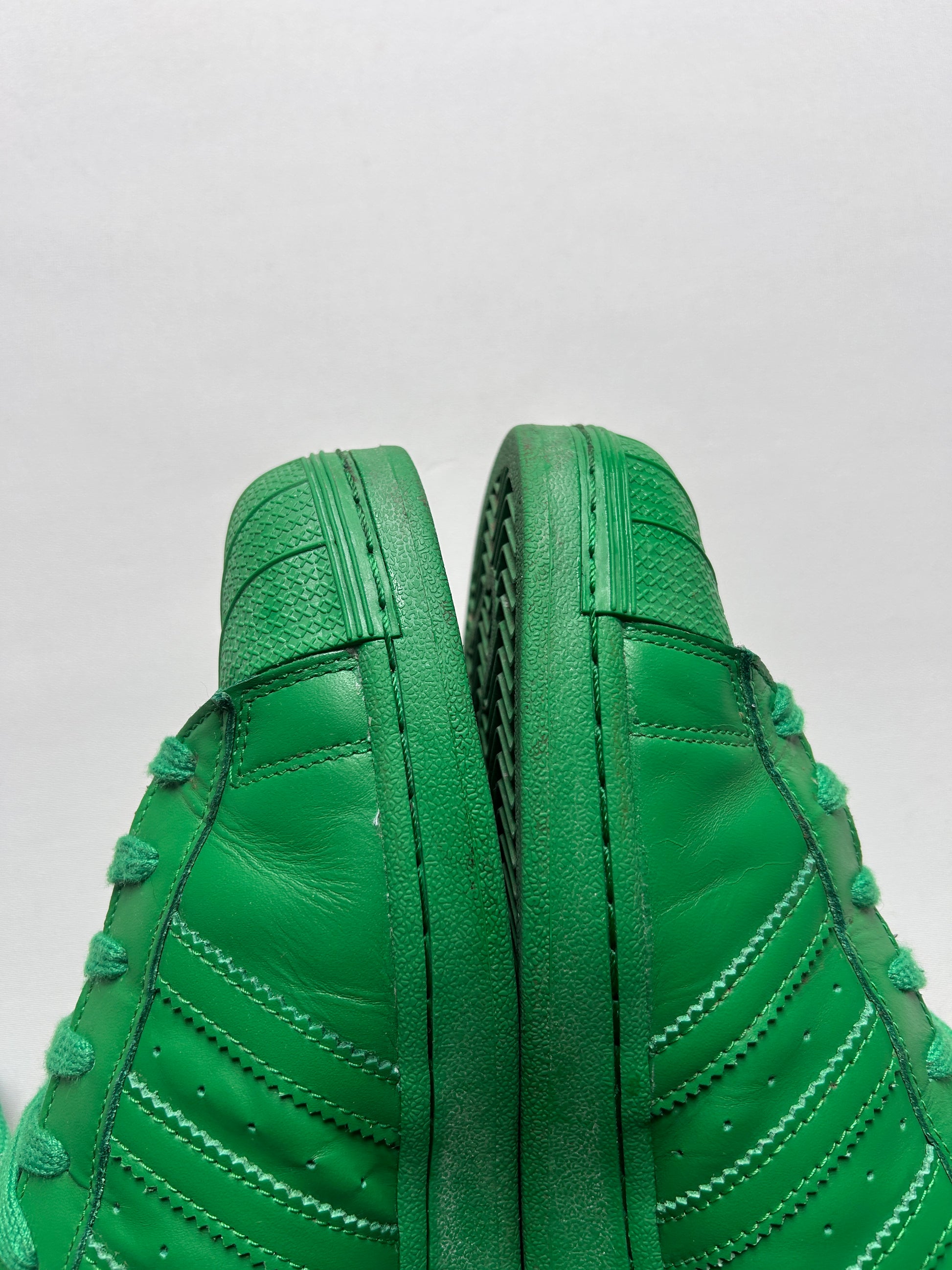 ADIDAS SUPERSTAR X PHARELL (45,5EU)