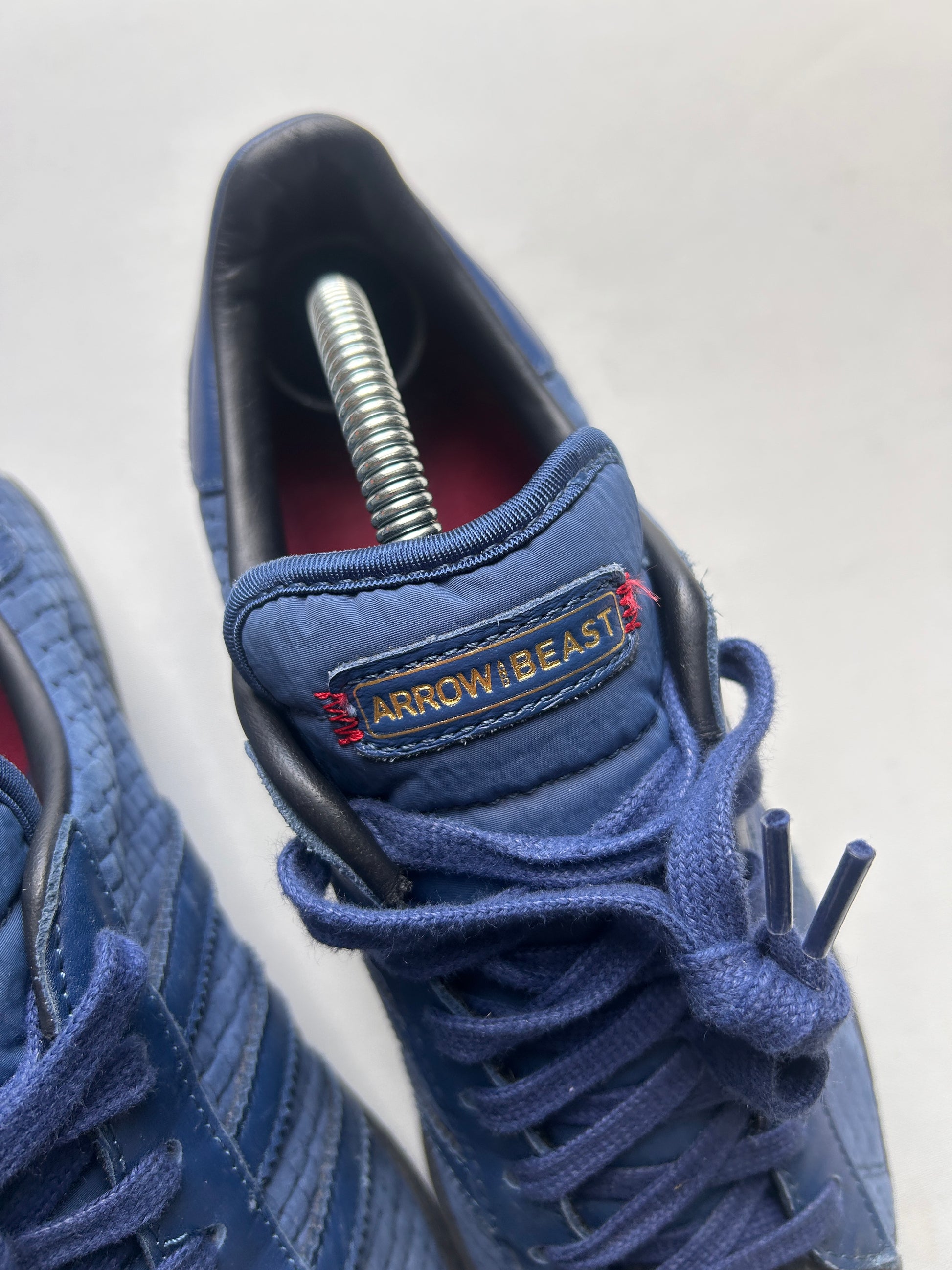 ADIDAS SUPERSTAR ADV “ARROW&BEAST” 42EU
