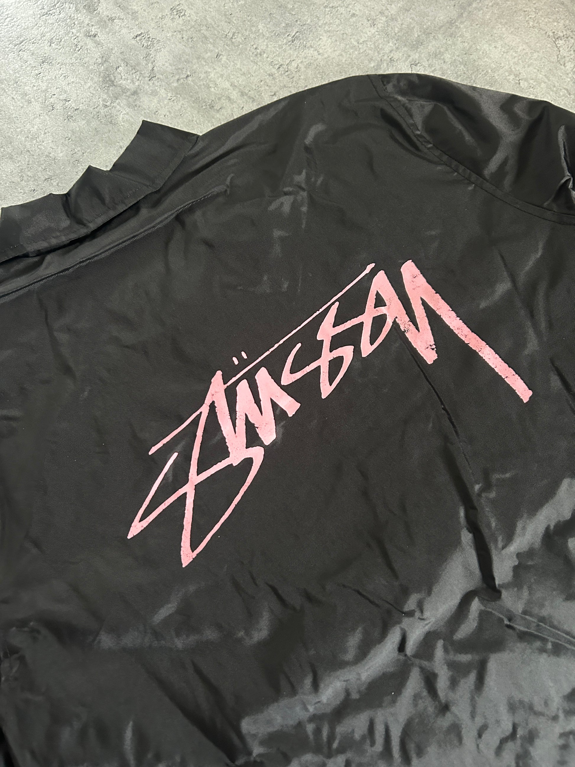 STÜSSY BLACK/PINK COACH JACKET (S)
