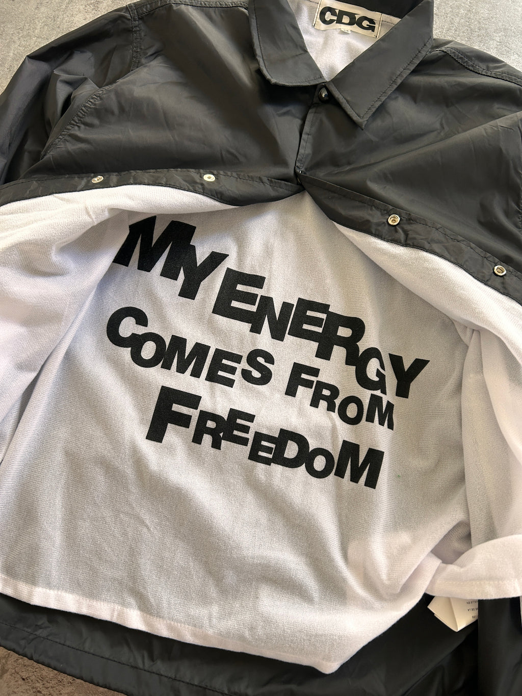 CDG NAGOYA POP UP COACH JACKET (M)