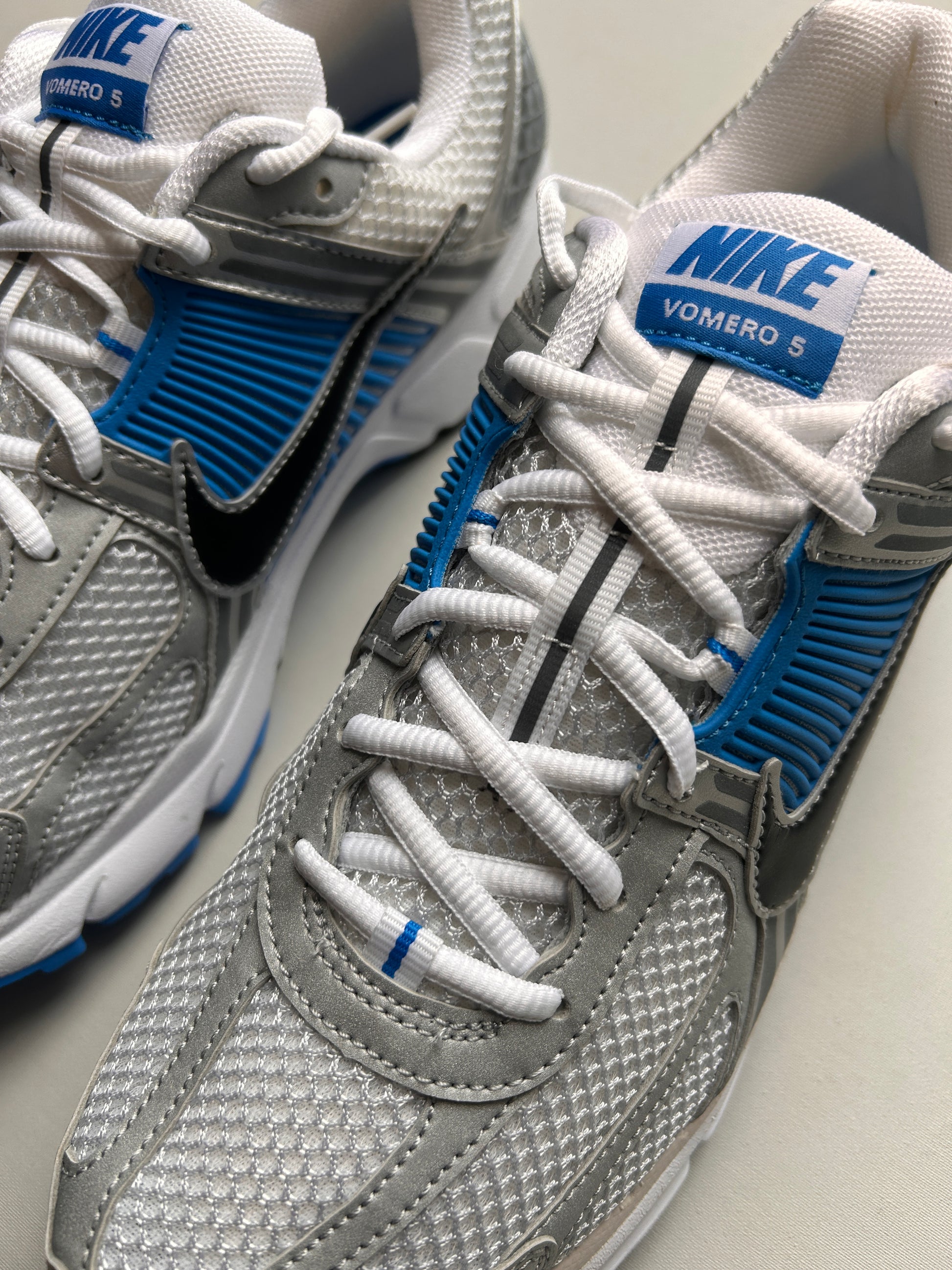 NIKE VOMERO 5 “SILVER/BLUE” 44EU