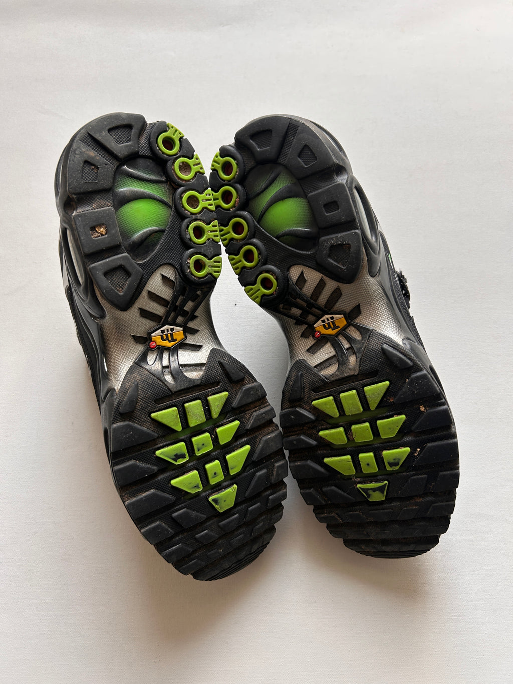 AIR MAX PLUS “BLACK GREEN STRIKE” 45EU