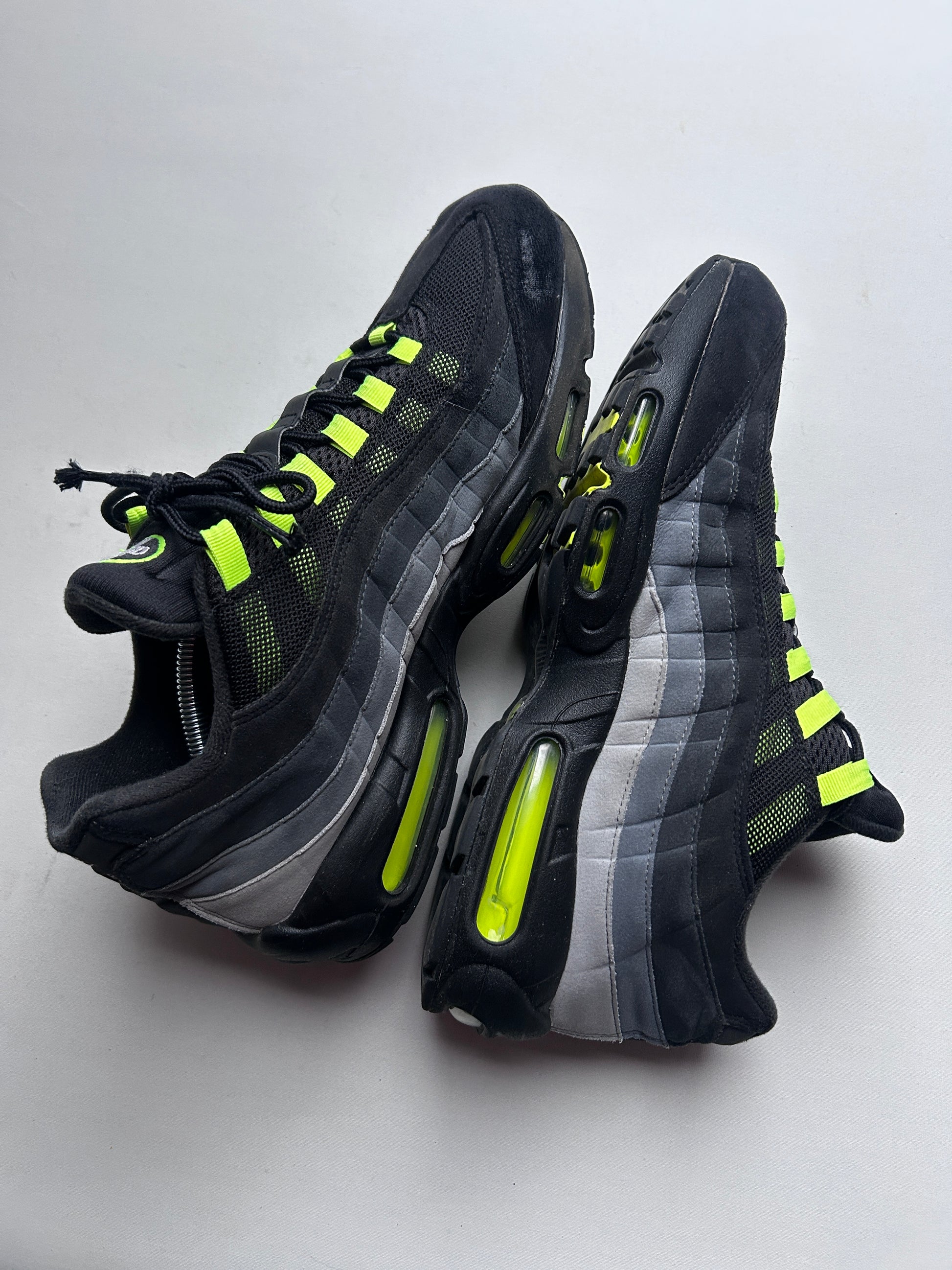 AIR MAX 95 “BLACK NEON” 46EU