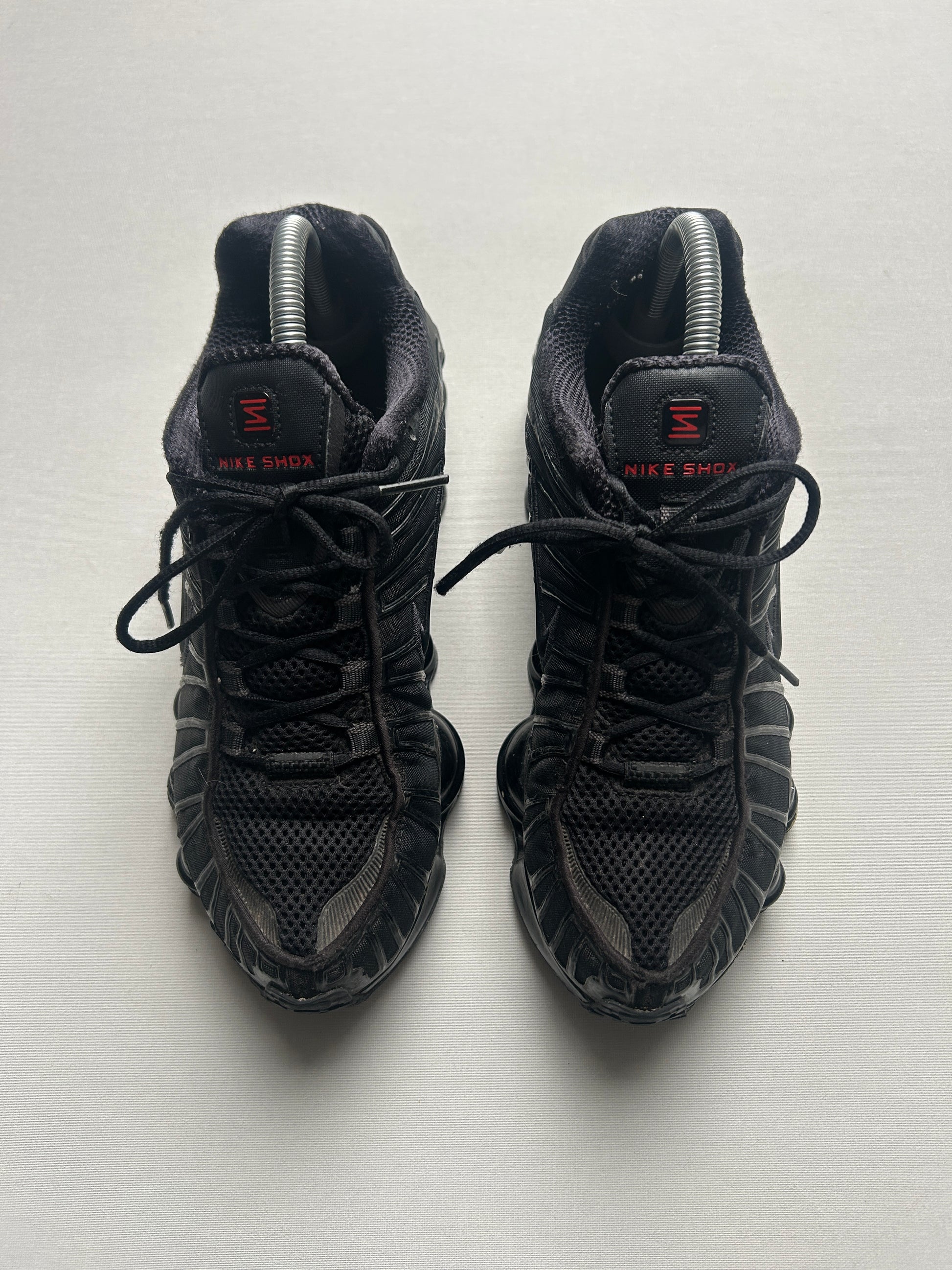 NIKE SHOX TL “BLACK” 39EU