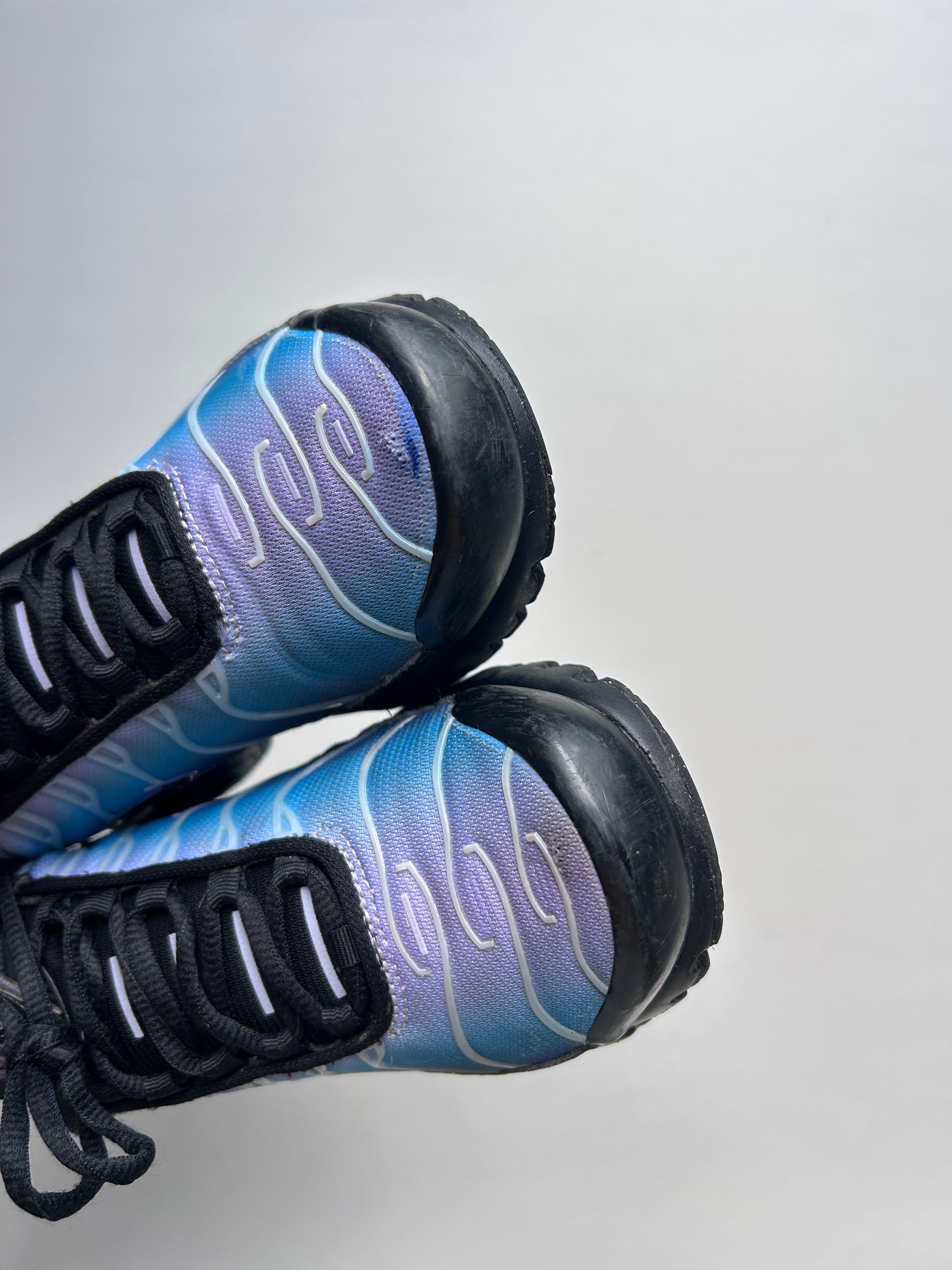 AIR MAX PLUS “BLACK HYDRANGEAS” 37,5EU