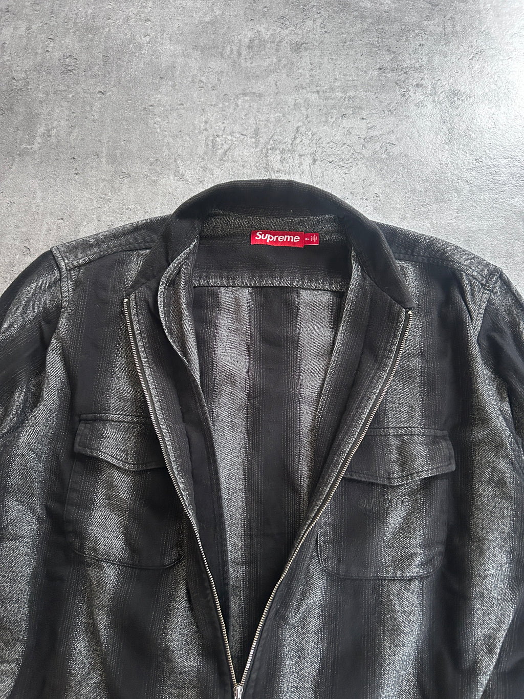 SUPREME STRIPE FLANNEL ZIP UP FW23 (XL)