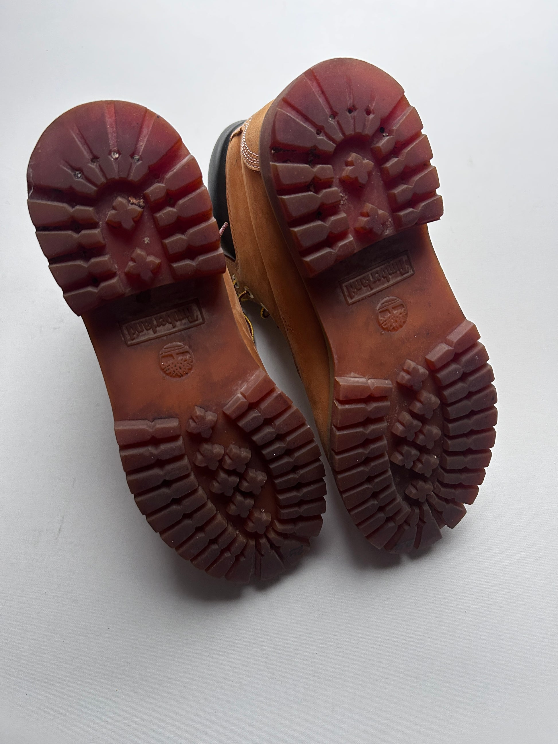 TIMBERLAND 6INCH BOOT “WHEAT” 45EU