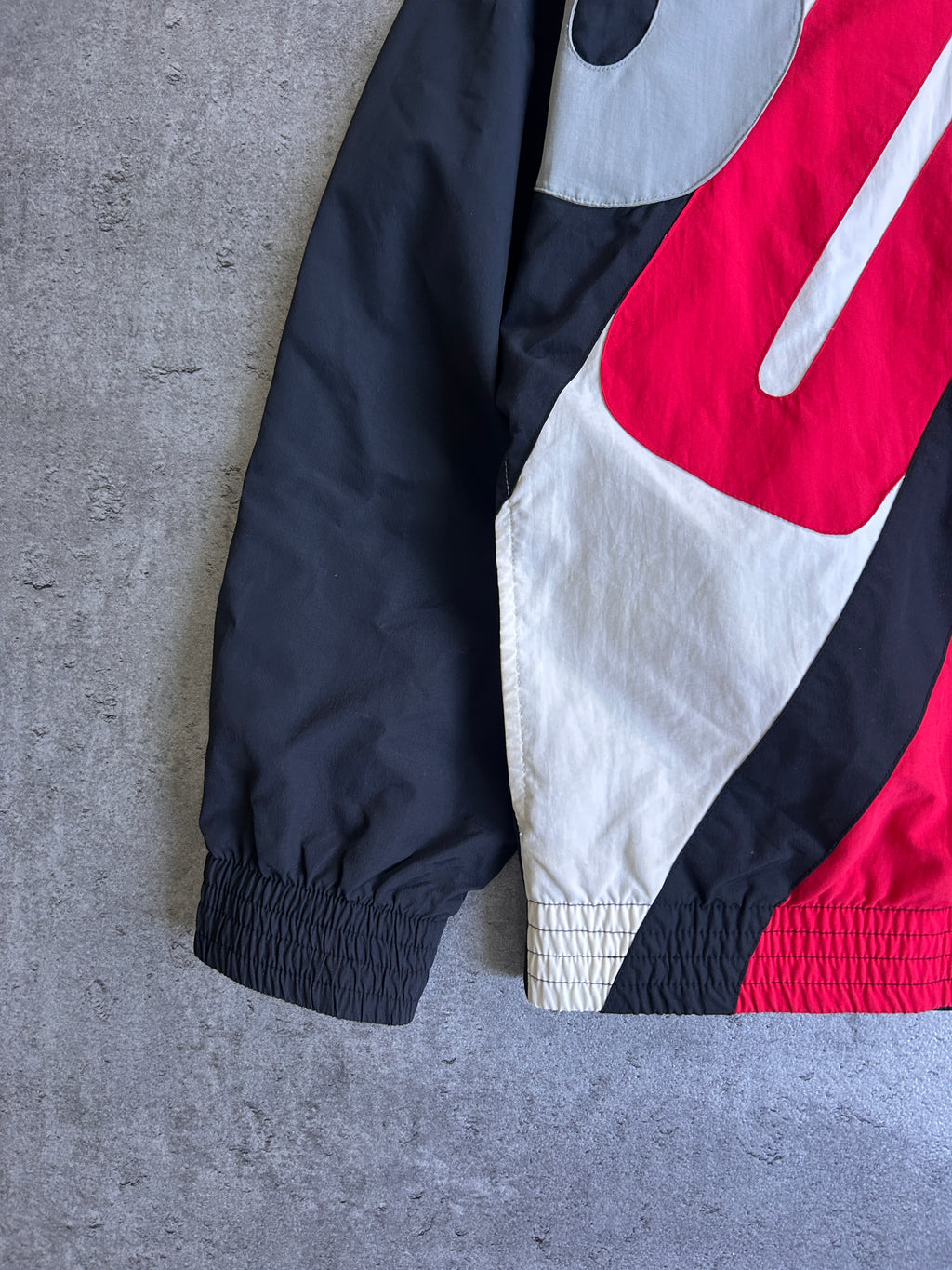 SUPREME BIG LETTER TRACKJACKET (L)