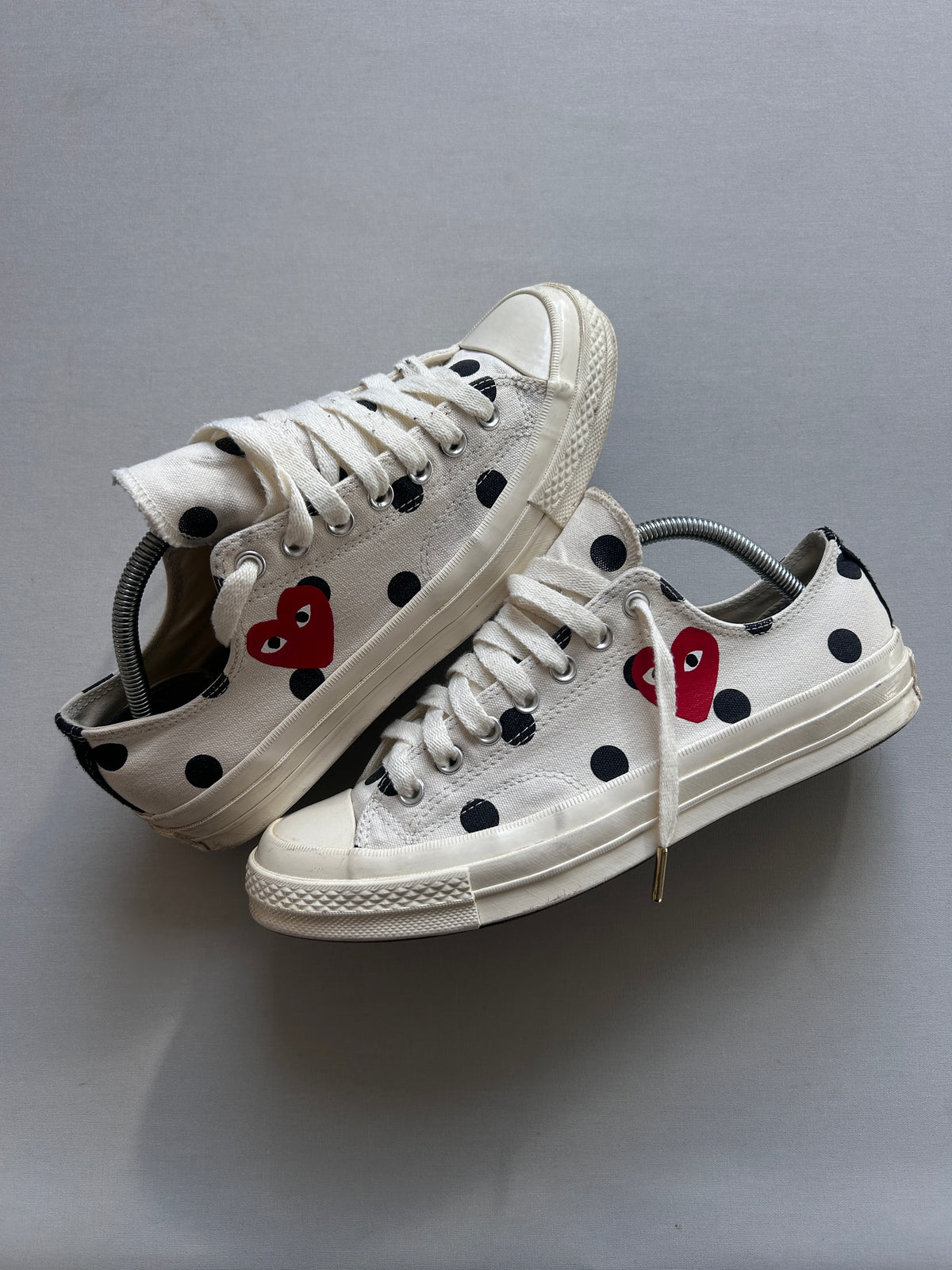 CONVERSE POLKADOT X CDG (42,5EU)