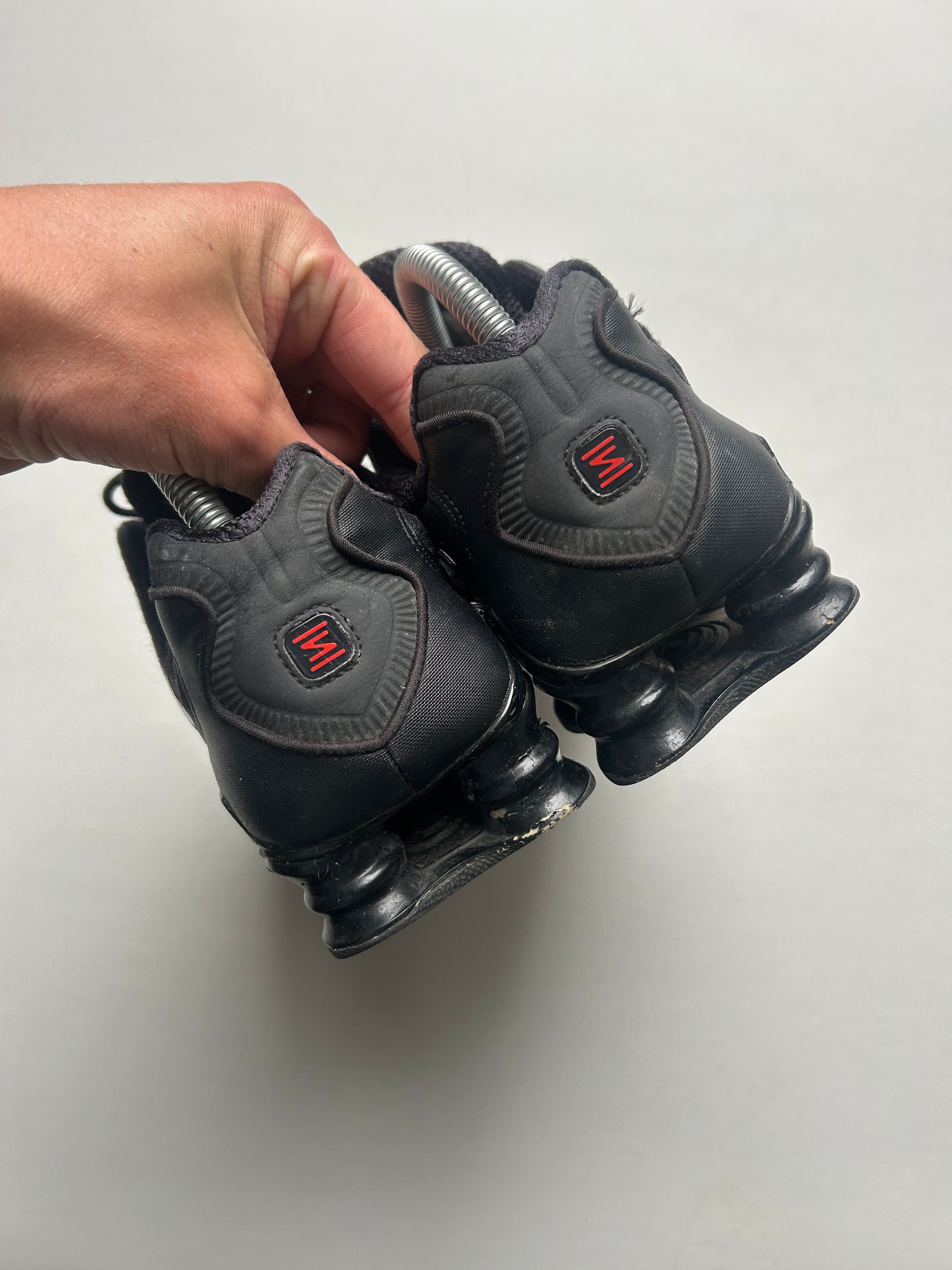 NIKE SHOX TL “BLACK” 39EU