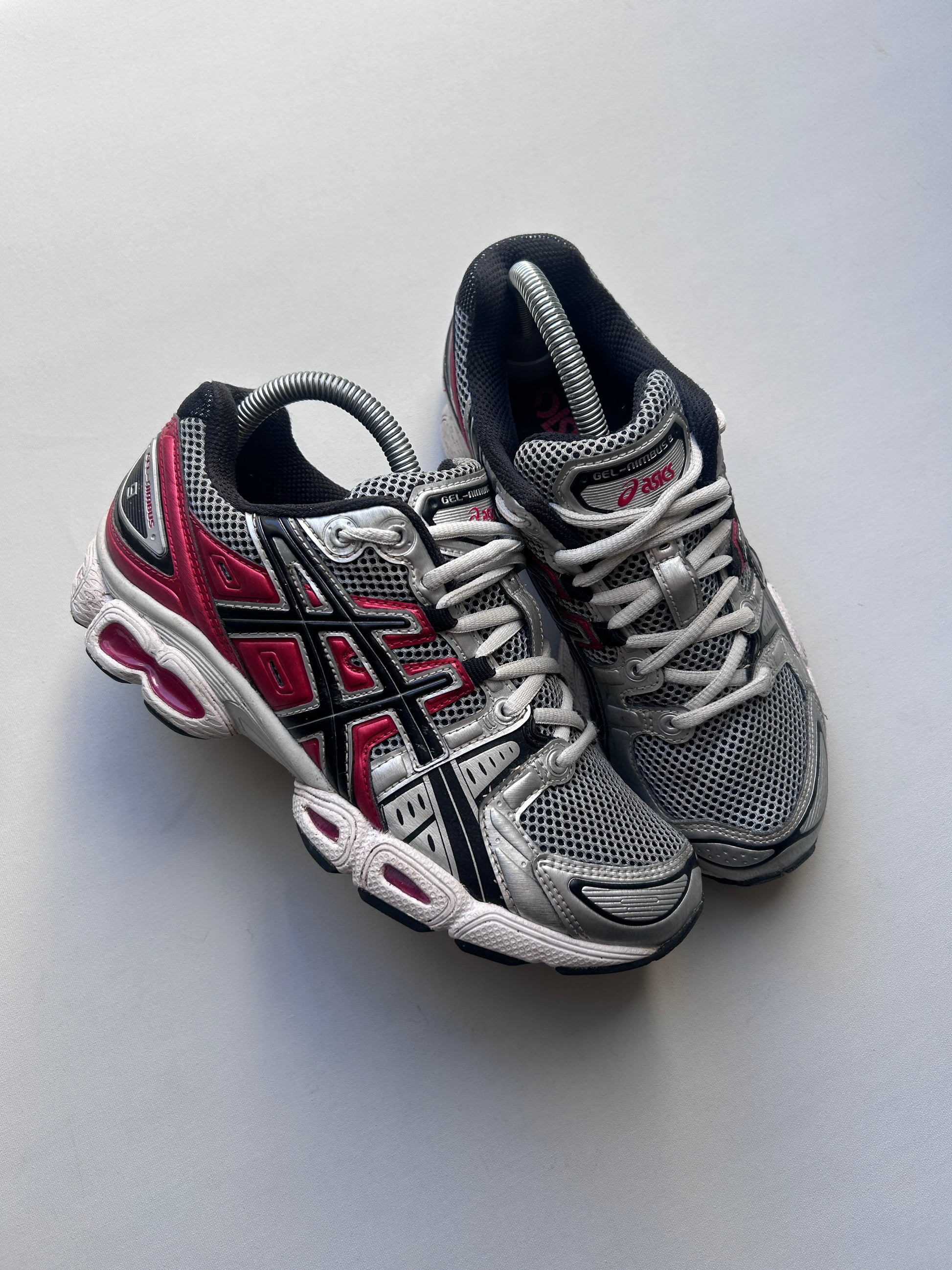ASICS GEL NIMBUS 9 “CHROME/RED” 39EU