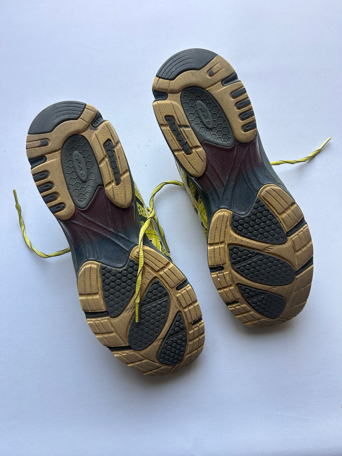 ASICS UB-9 GEL DS TRAINER (46EU)