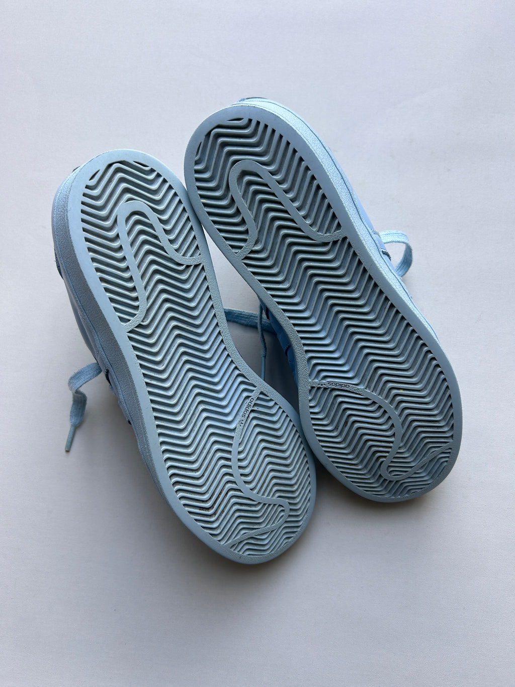 PHARELL SUPERSTAR “SKY BLUE“ 42EU