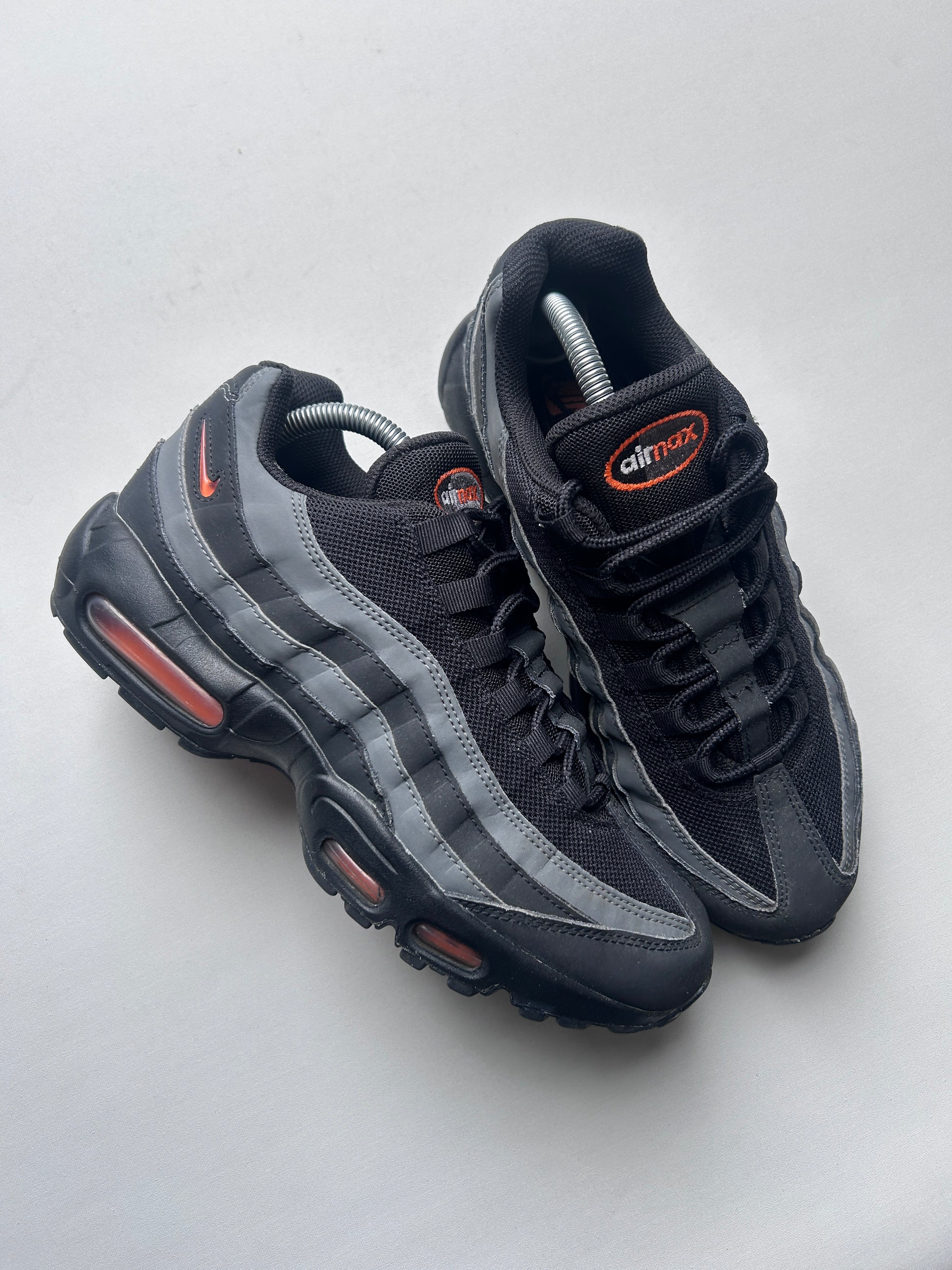 AIR MAX 95 “BLACK/ORANGE” 42EU