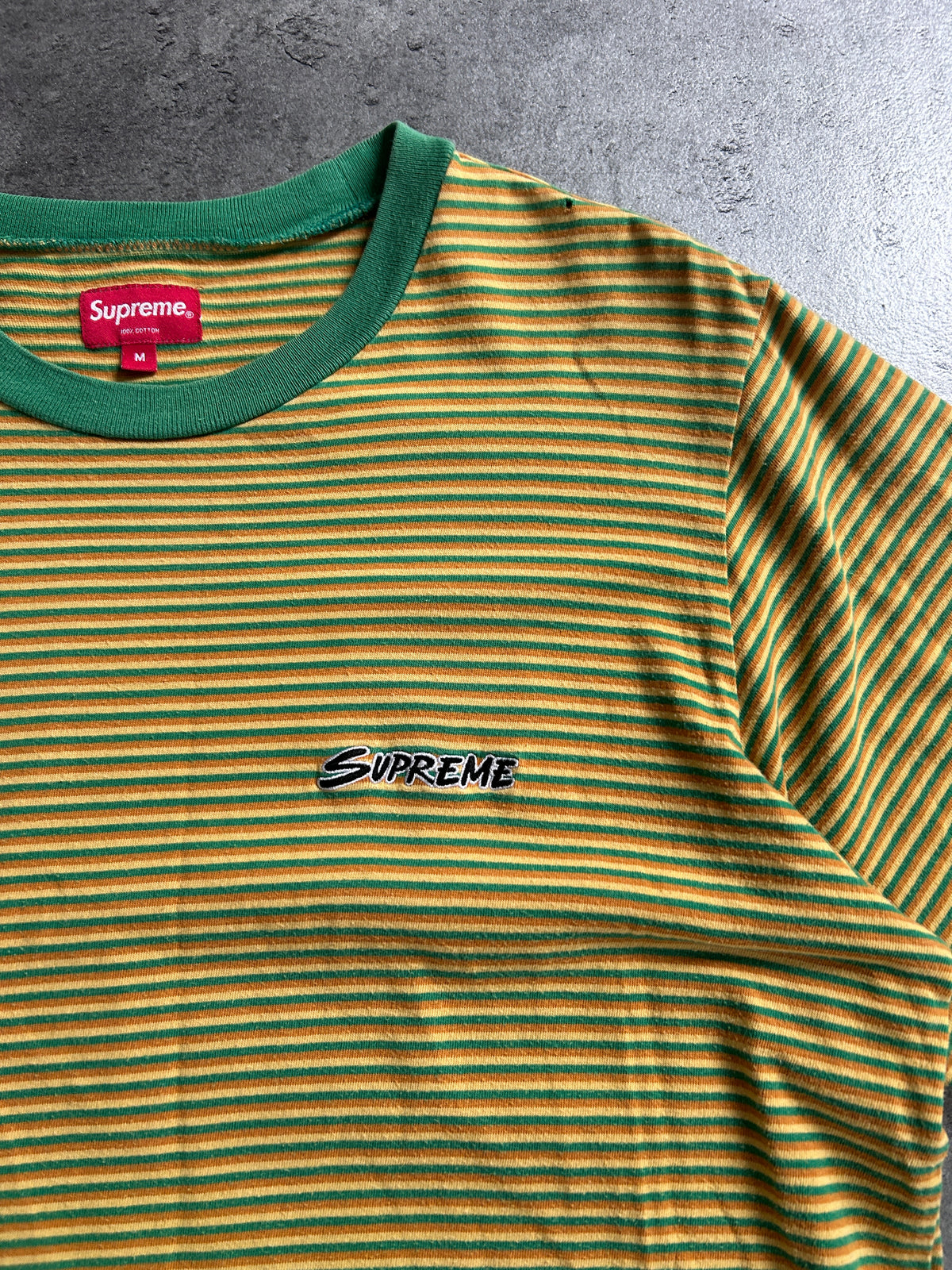 SUPREME MULTI STRIPE TEE (M)