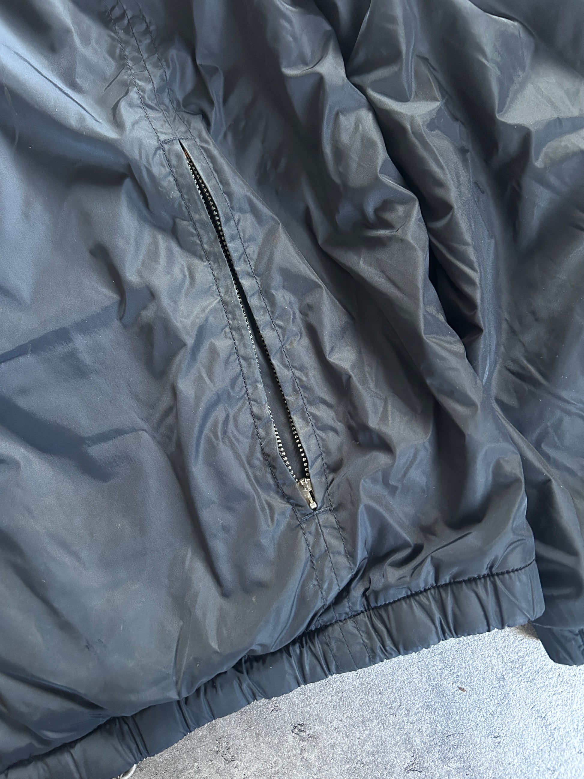 PRADA REVERSIBLE NYLON JACKET (M)