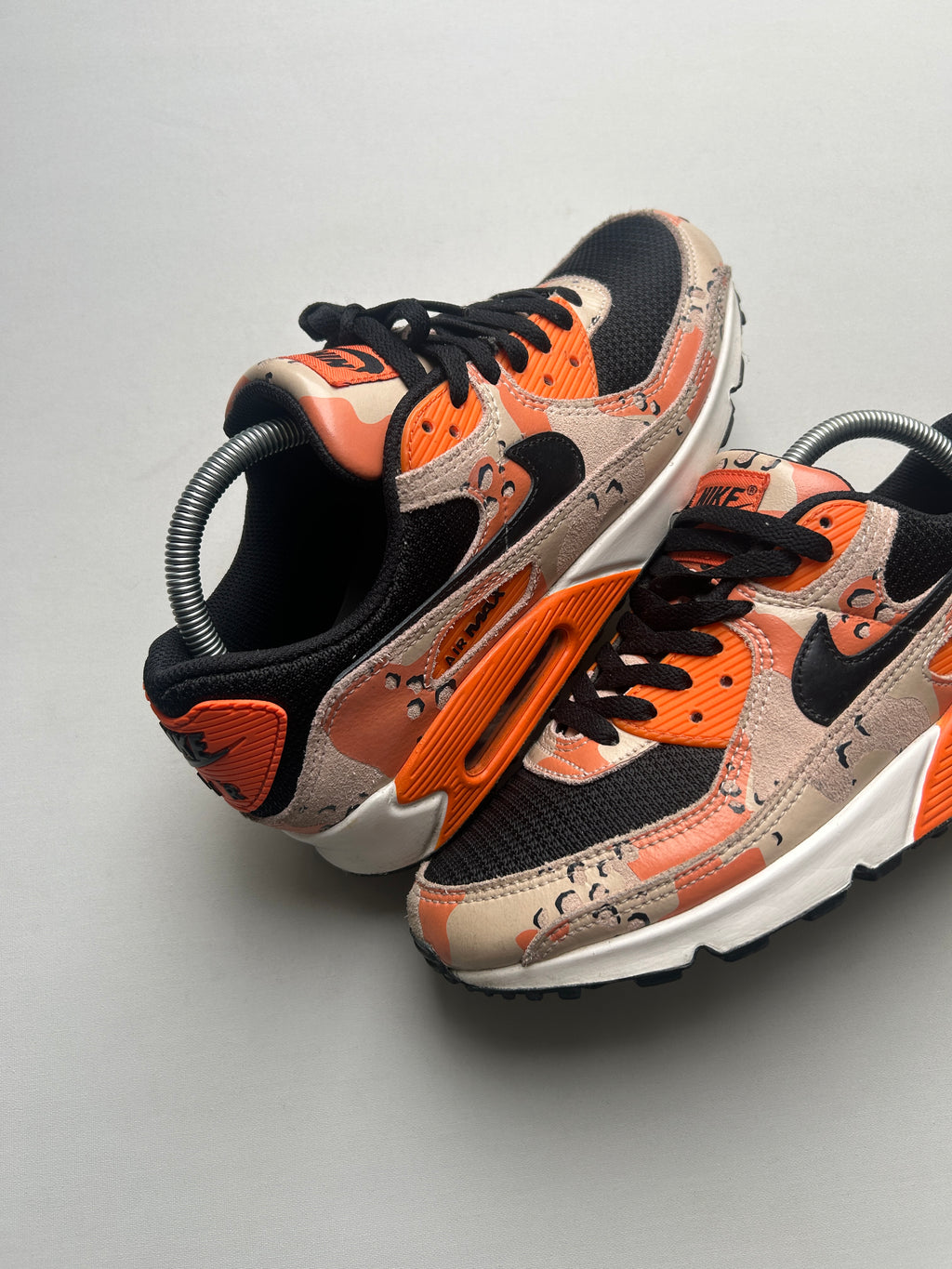 AIR MAX 90 “ORANGE CAMO PACK” 41EU