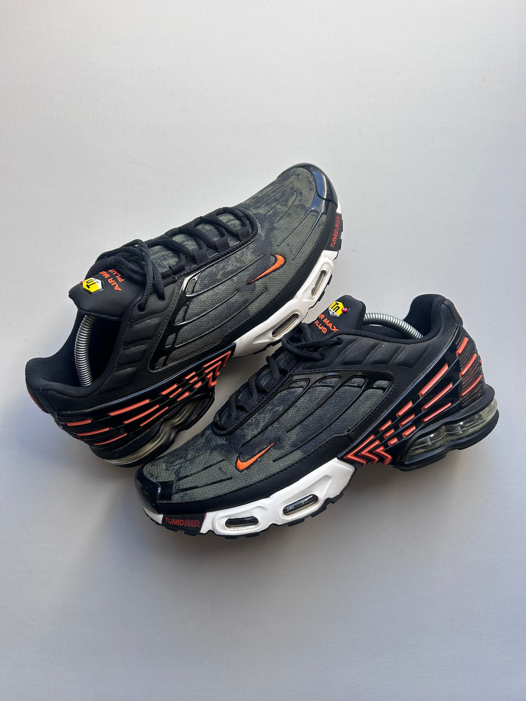 AIR MAX PLUS 3 “WHITE CAMO” 44EU