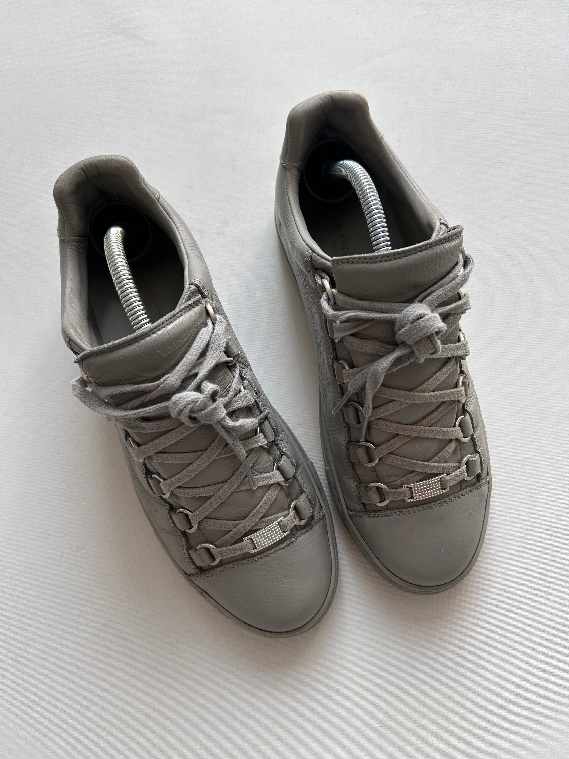 BALENCIAGA ARENA LOW (42EU)