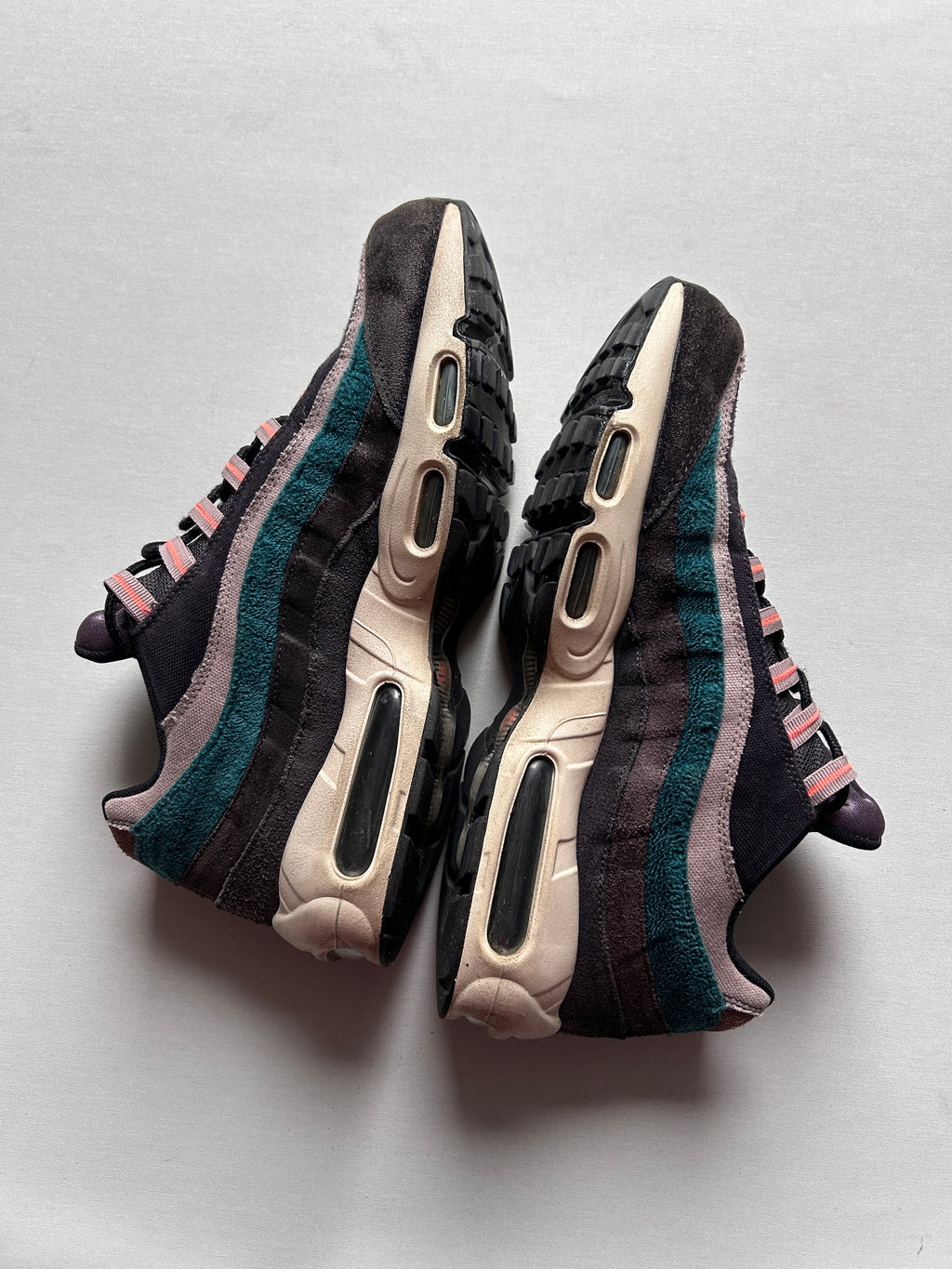 AIR MAX 95 “RAINFOREST BRIGHT MANGO” 45EU