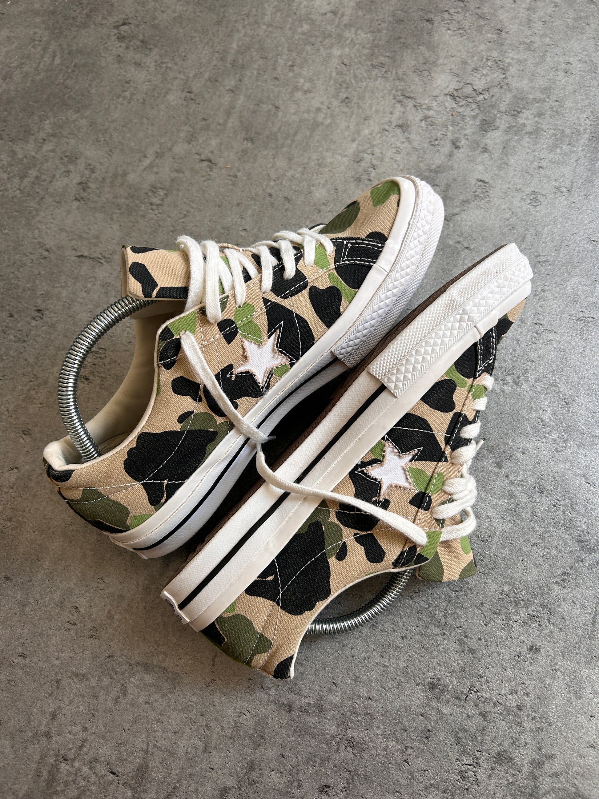 CONVERSE ONE STAR CAMO (42/42.5)