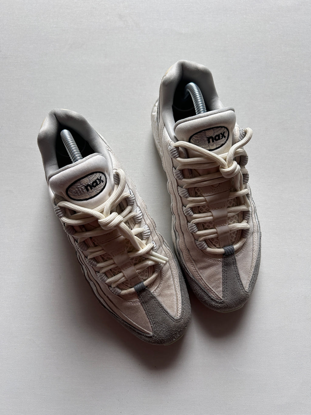 AIR MAX 95 “LIGHT BONE GID” 40EU
