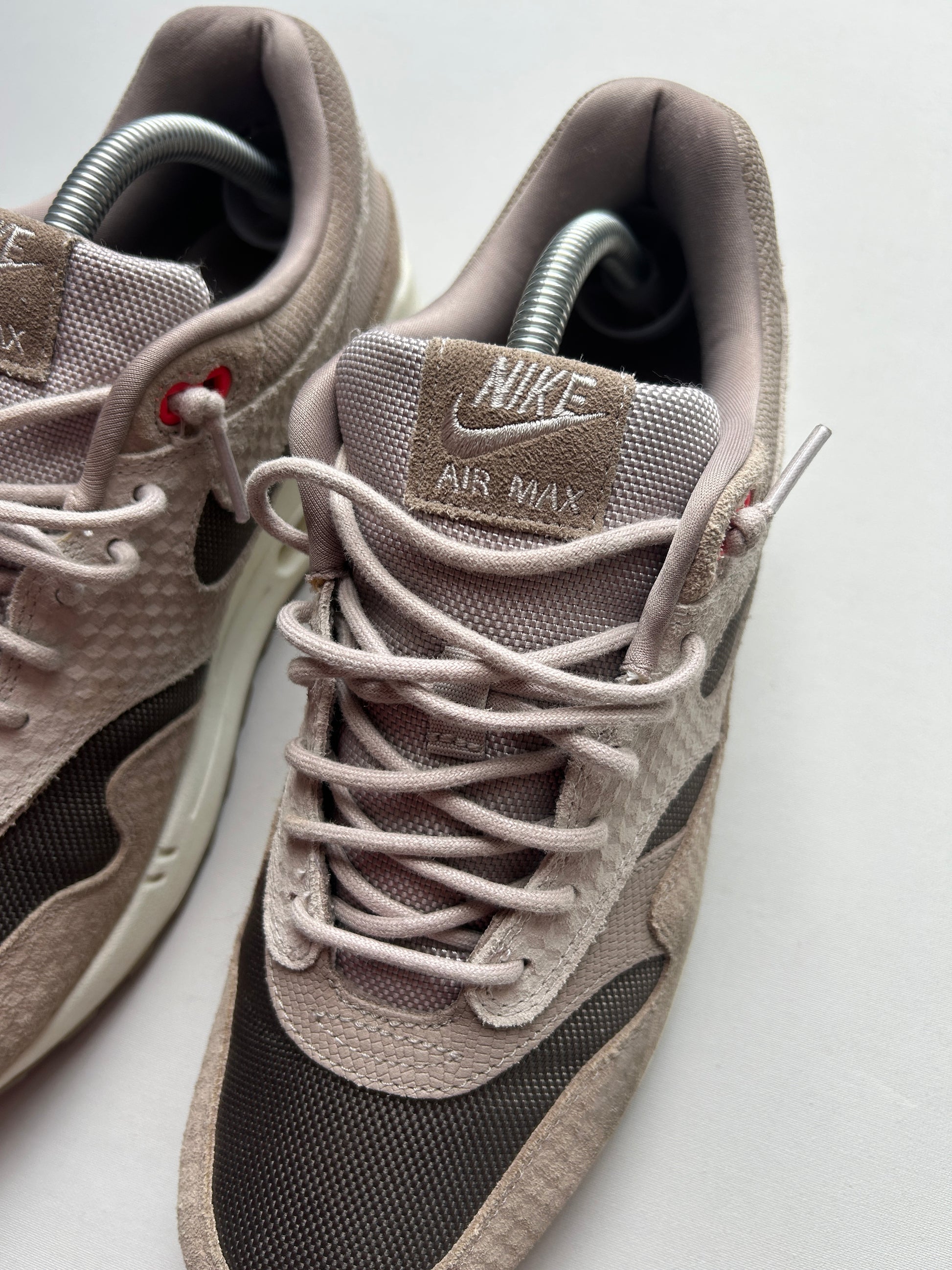 AIR MAX 1 PRM “MOON PARTICLE” 43EU