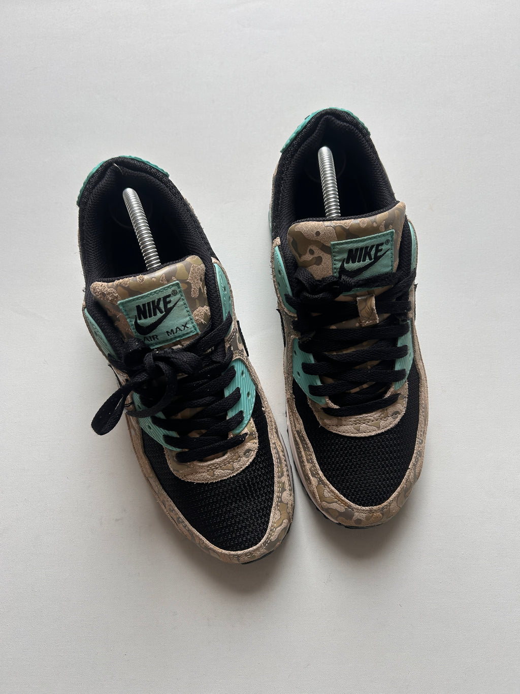 AIR MAX 90 CAMO “AURORA GREEN” 42,5EU